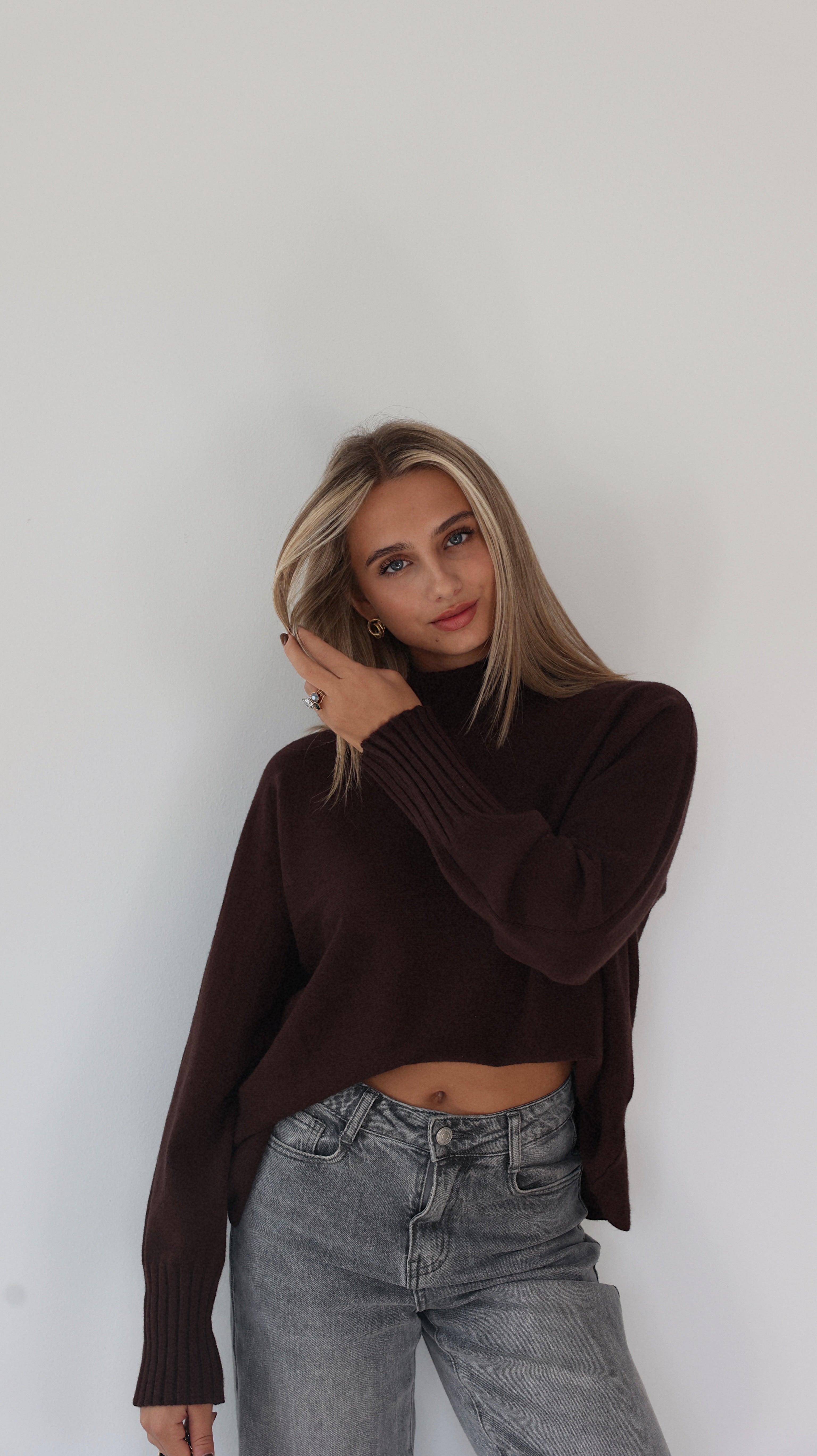 ARIA SWEATER - CHOCO