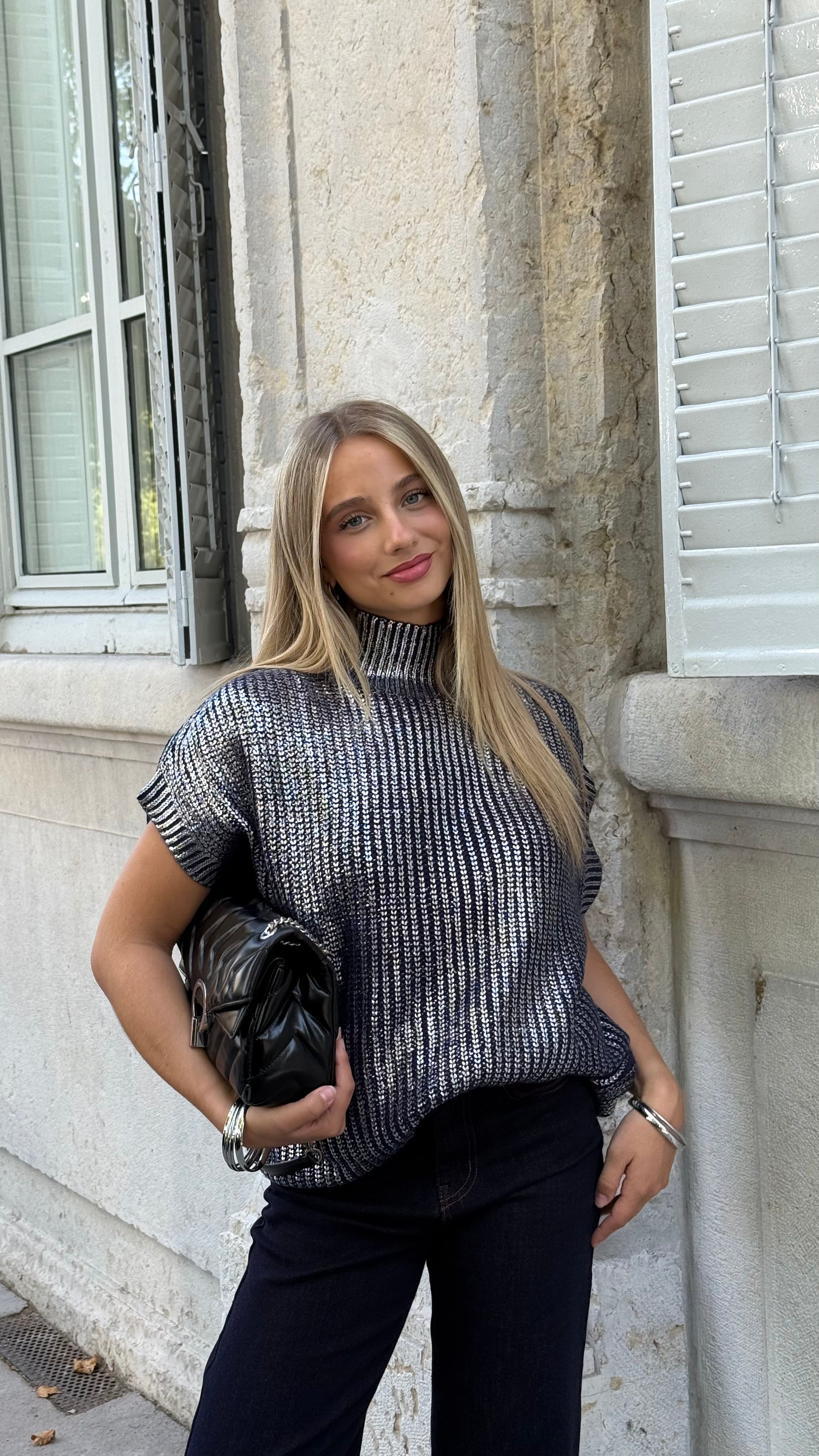 PULL SANS MANCHES NOLA - BLEU MARINE