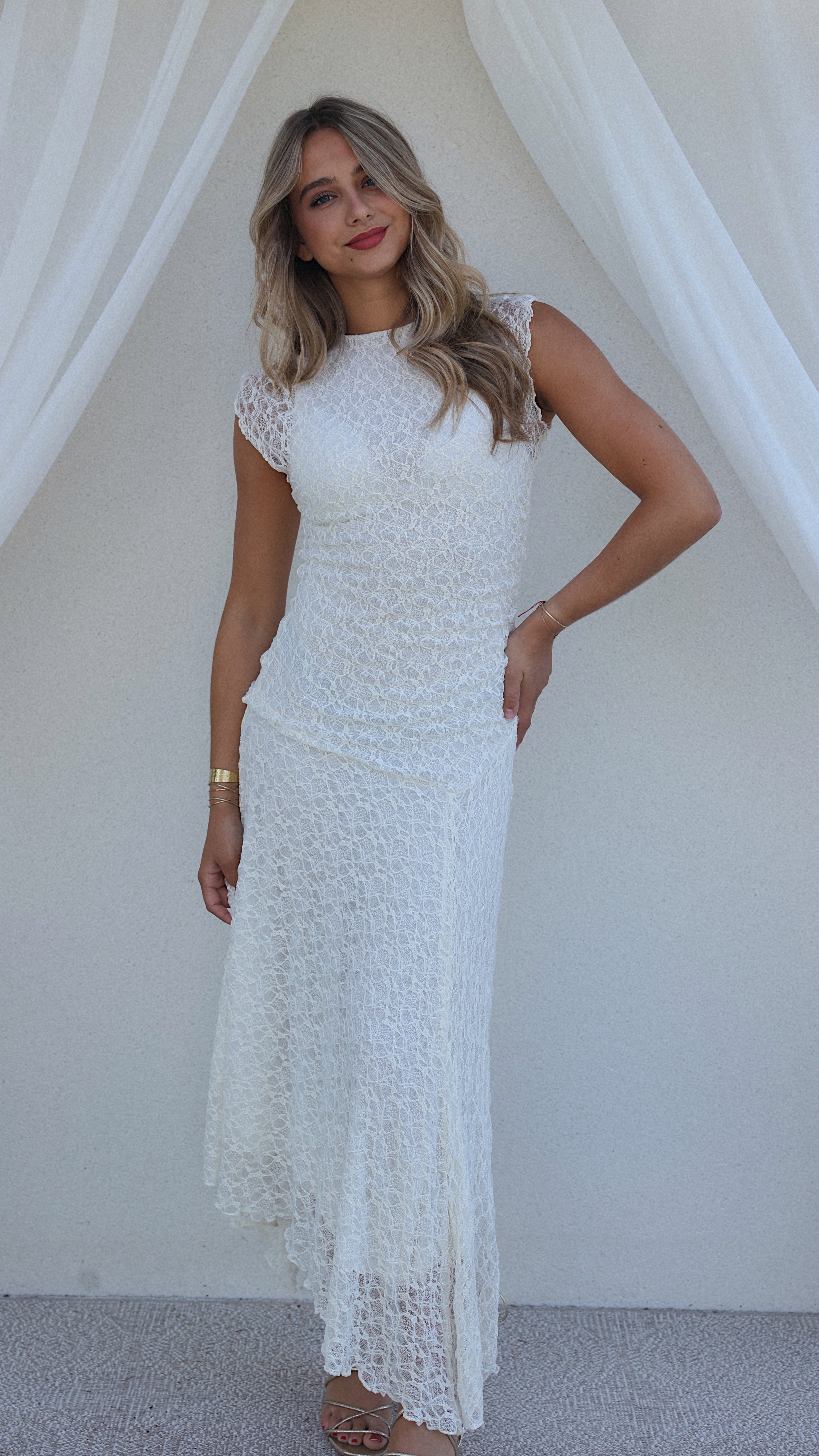 VESTIDO MANDIE - CRUDO