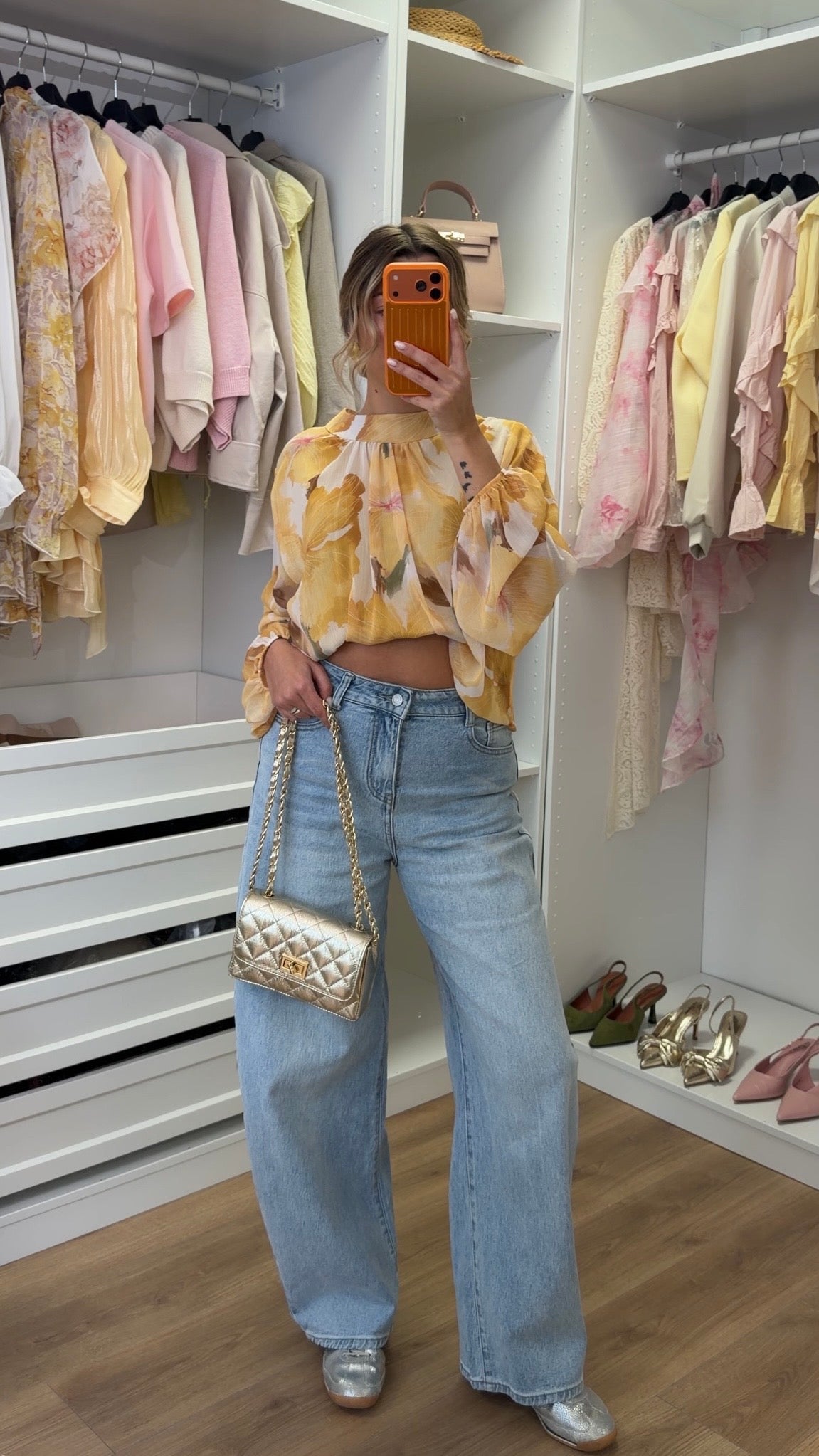 BLUSA DE ARIANA - AMARILLA