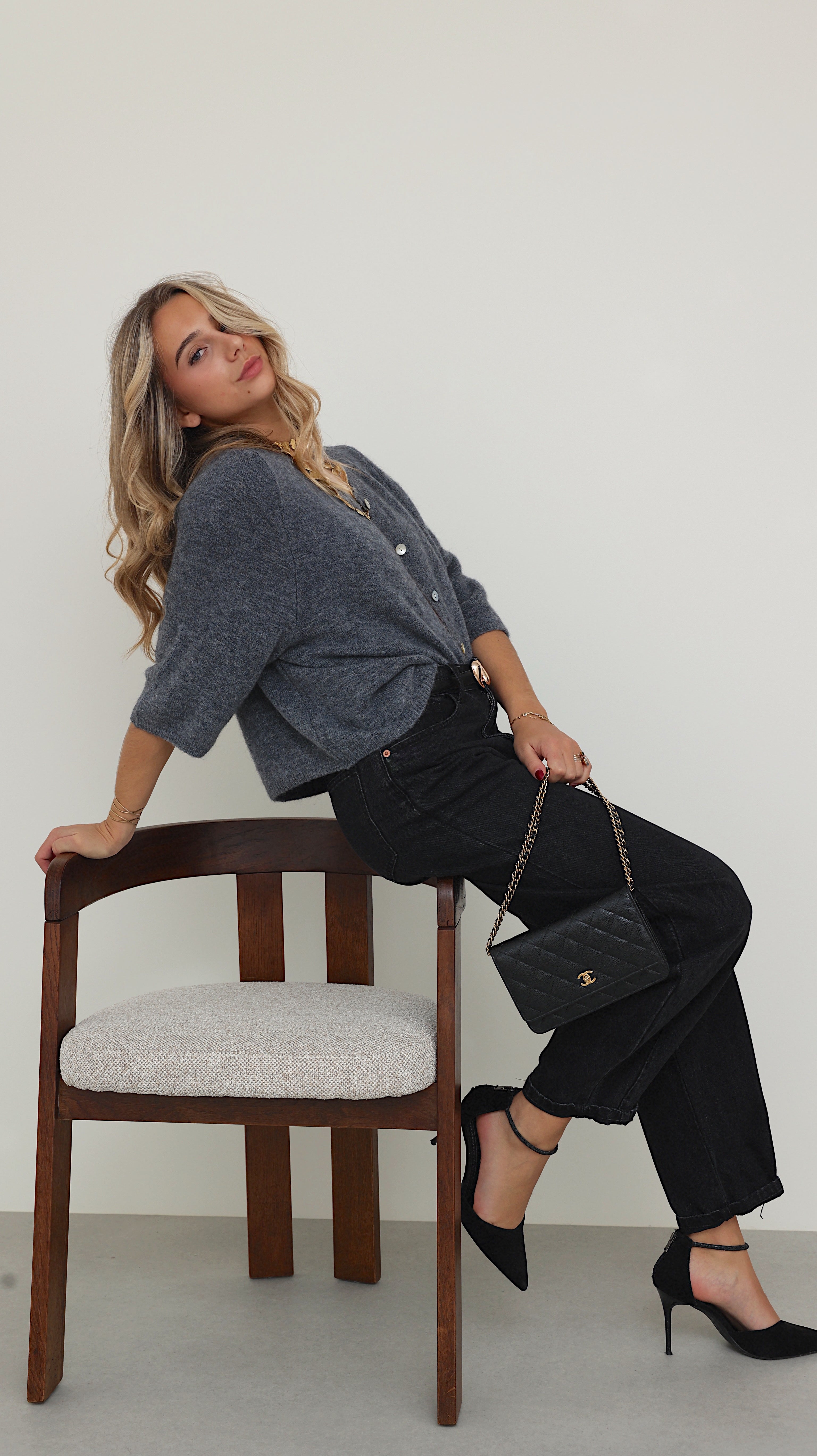 CHALECO MESSIA - GRIS