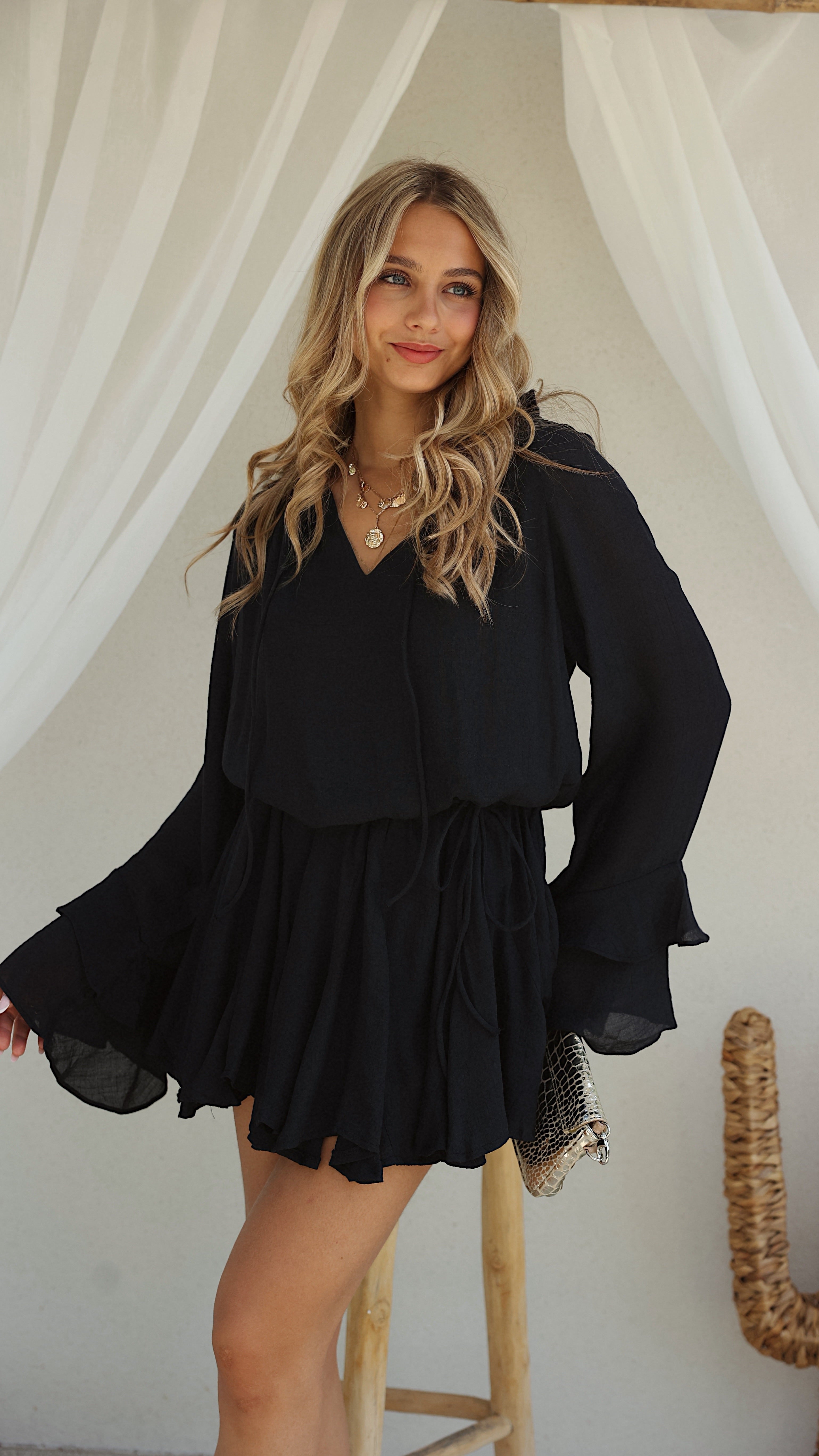 ROBE ISIS - NOIR