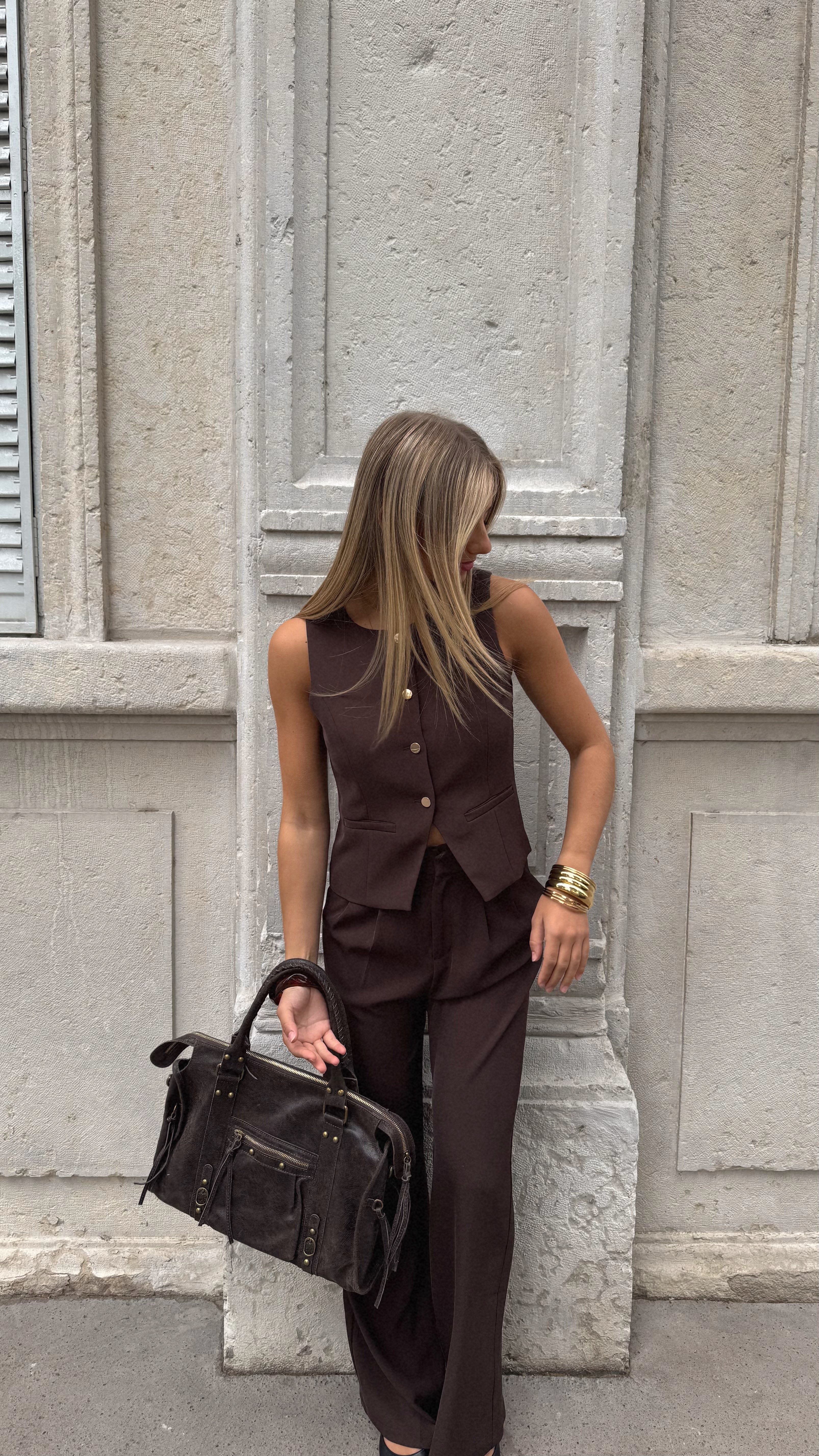 CONJUNTO ELINA - CHOCOLATE