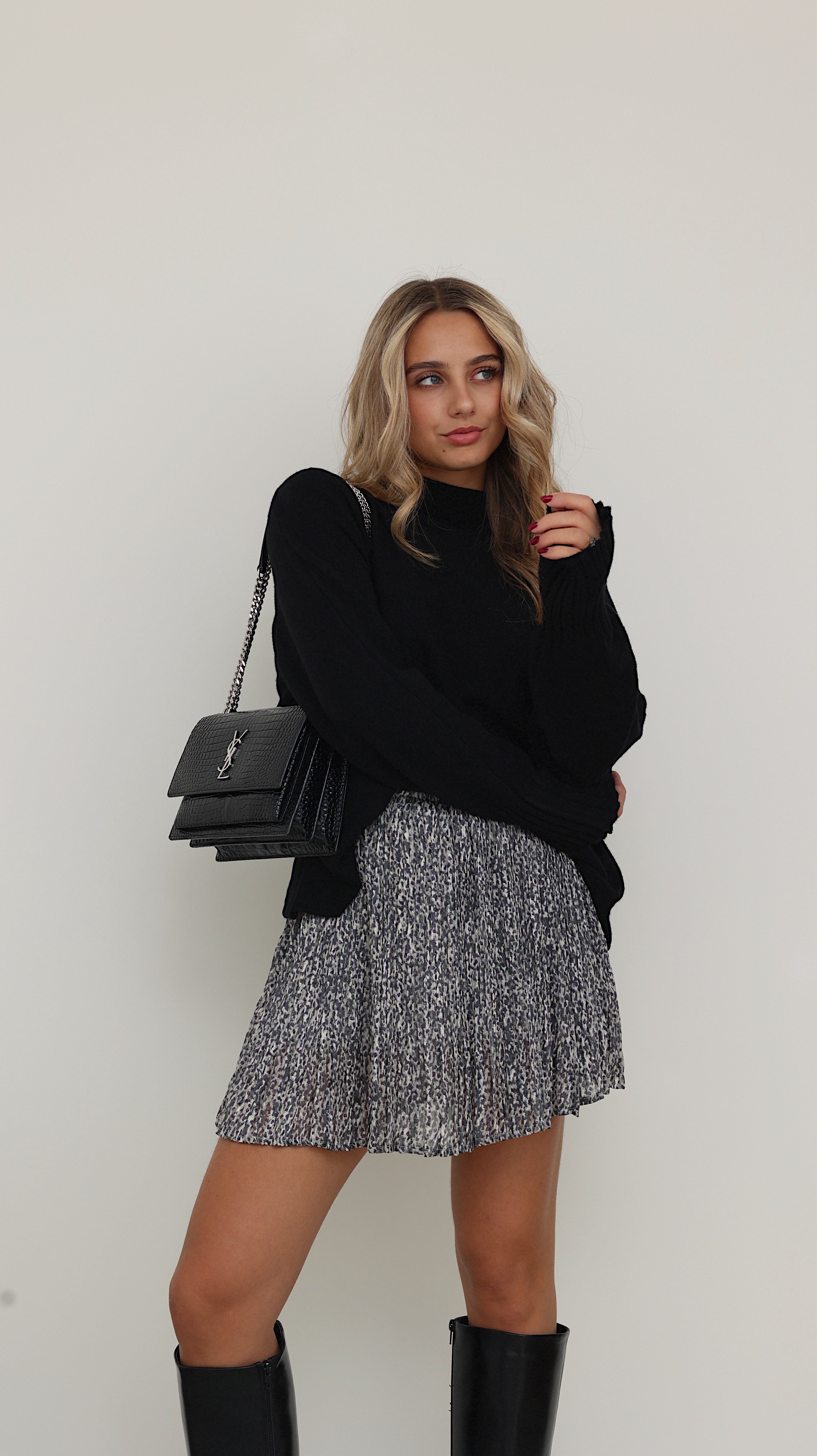 CASSANDRA SKORT-SHORTS