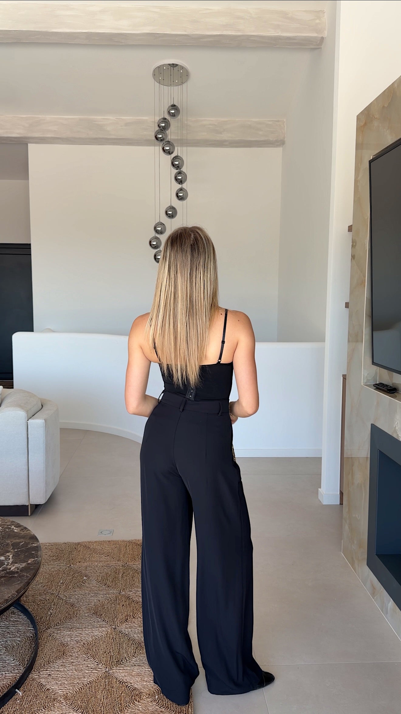 LILI BUSTIER - BLACK