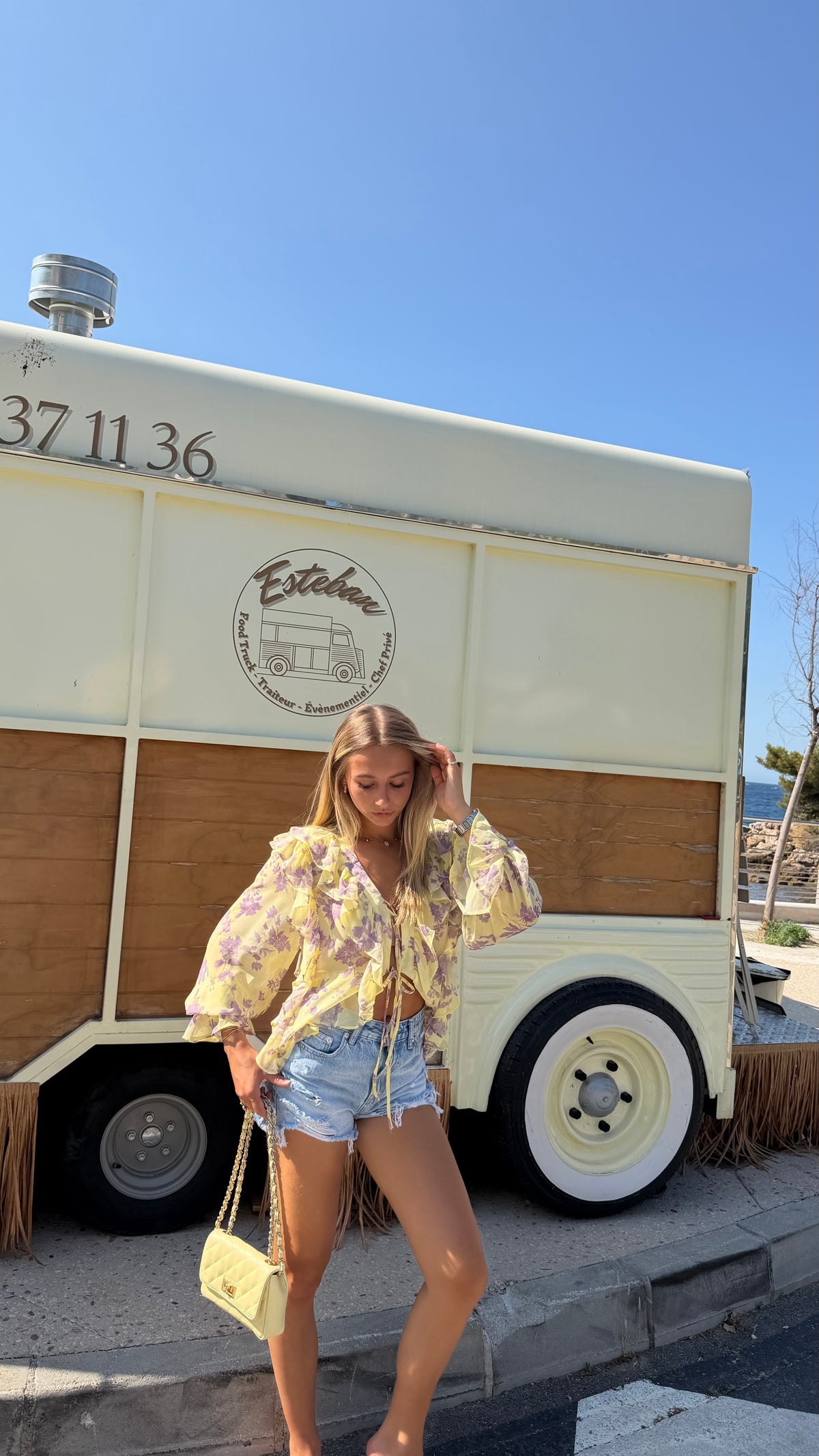 SOLIA BLOUSE