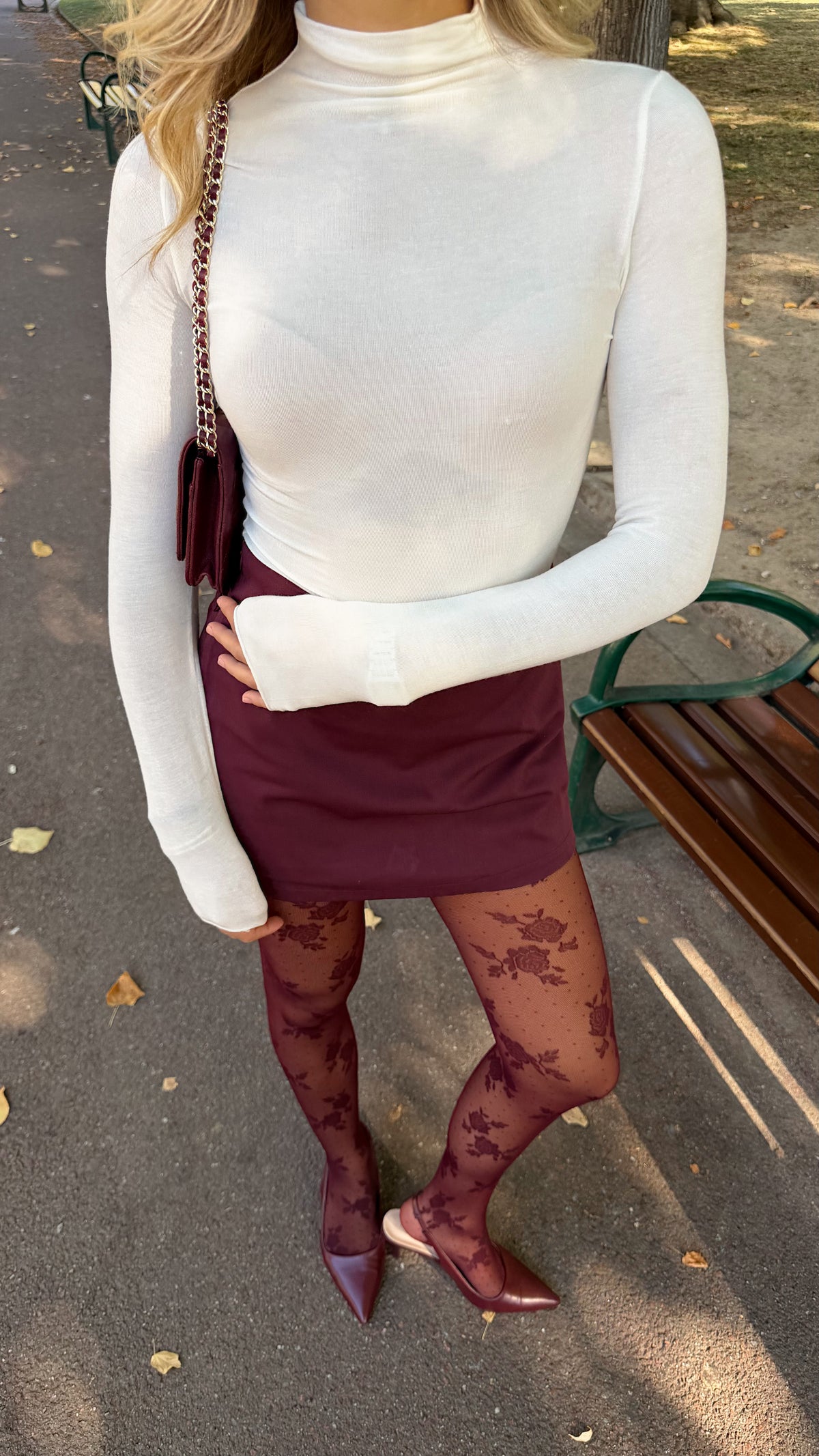 LOLA TURTLENECK - WHITE