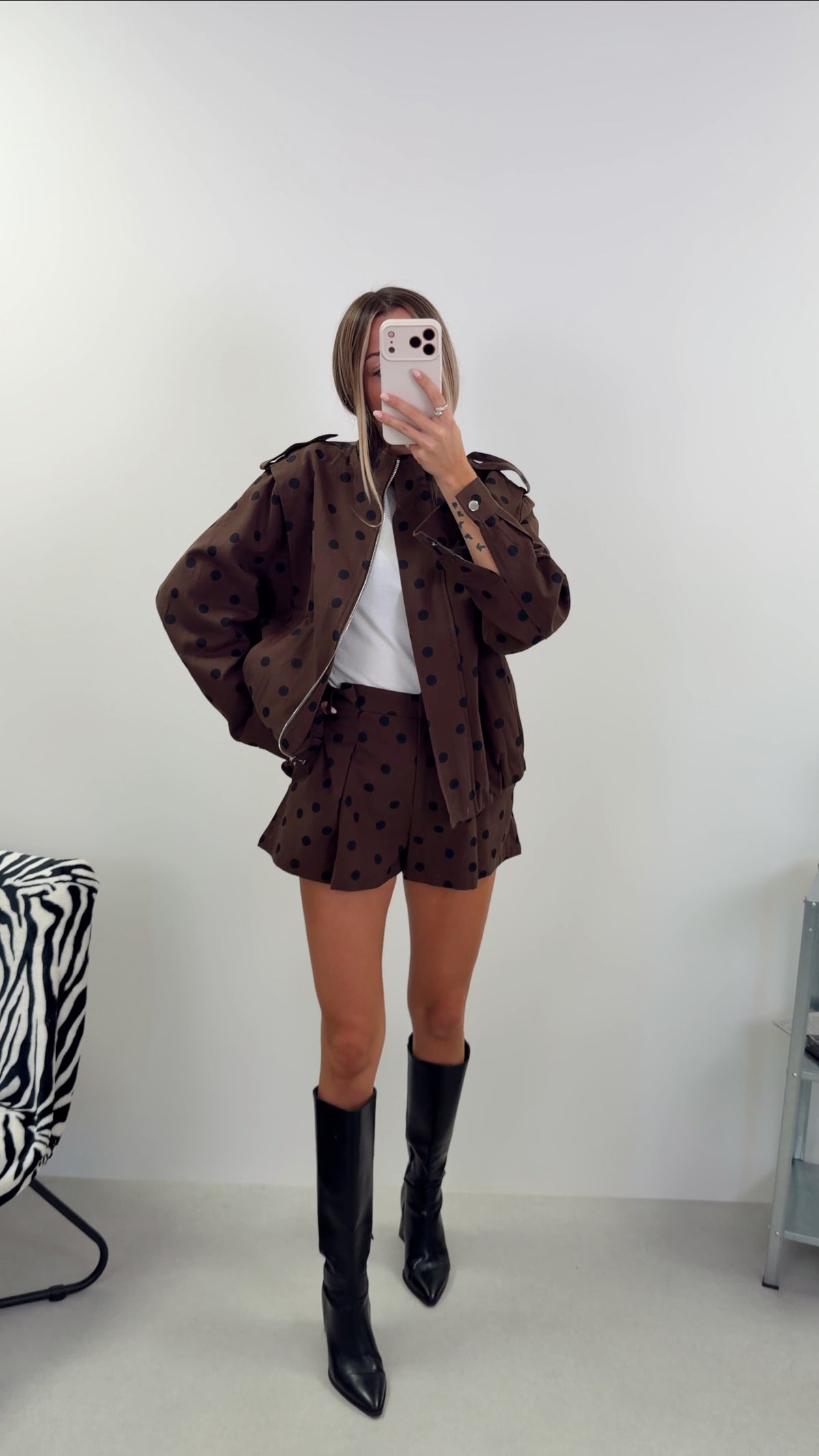 SHORT LOUISE - CHOCO