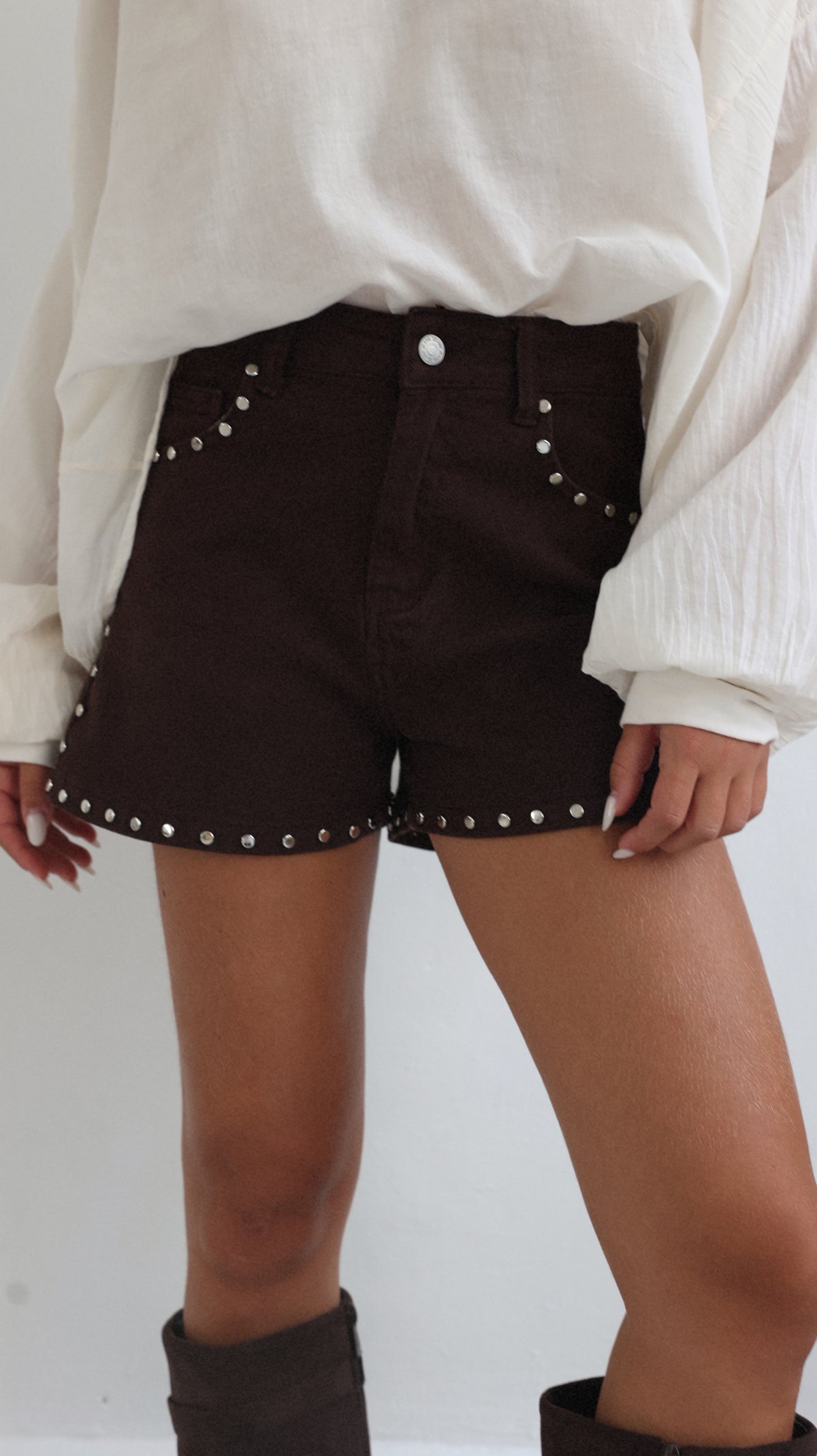 SHORT LEONIE - MARRON