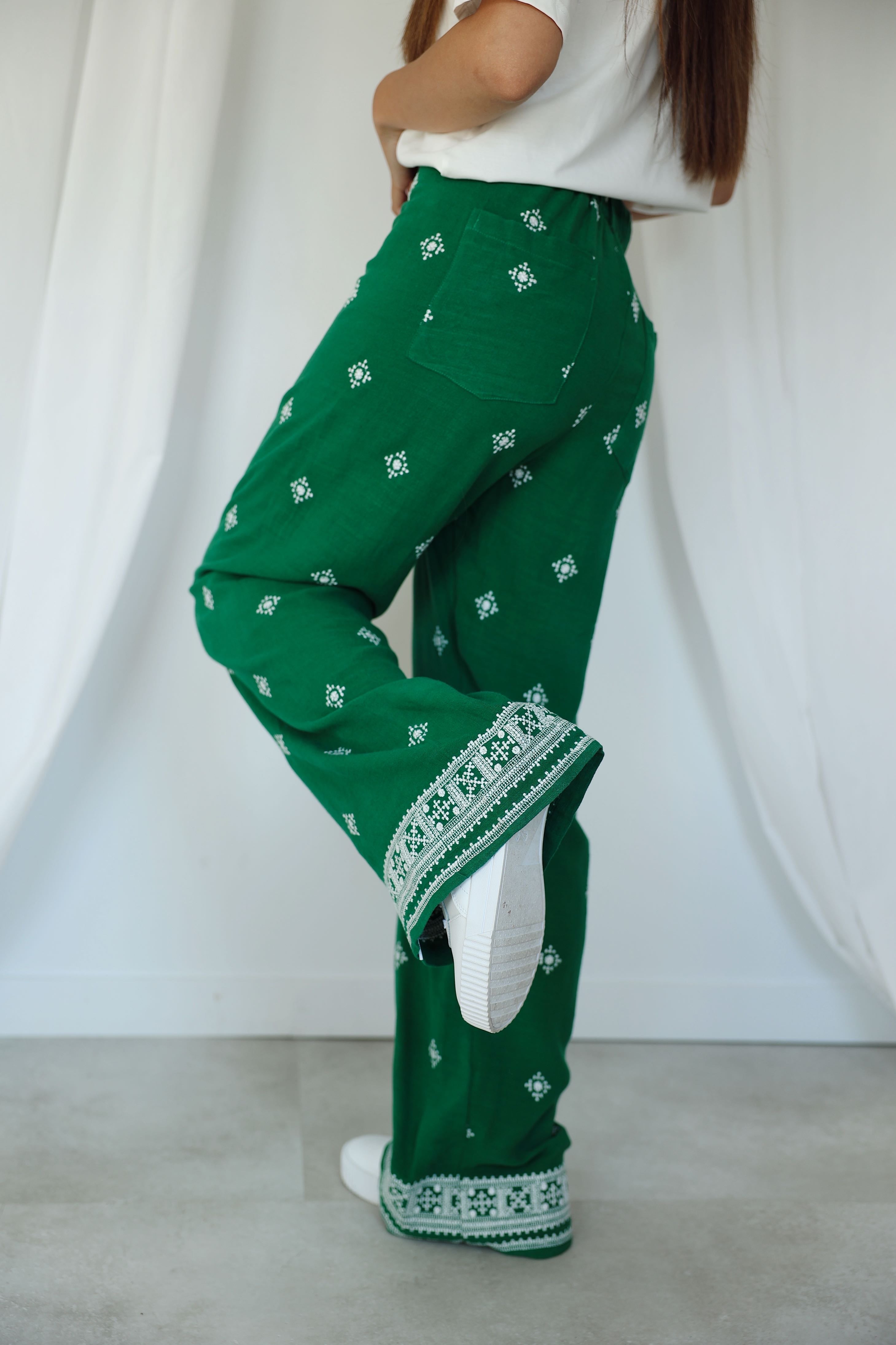 MURA TROUSERS - GREEN