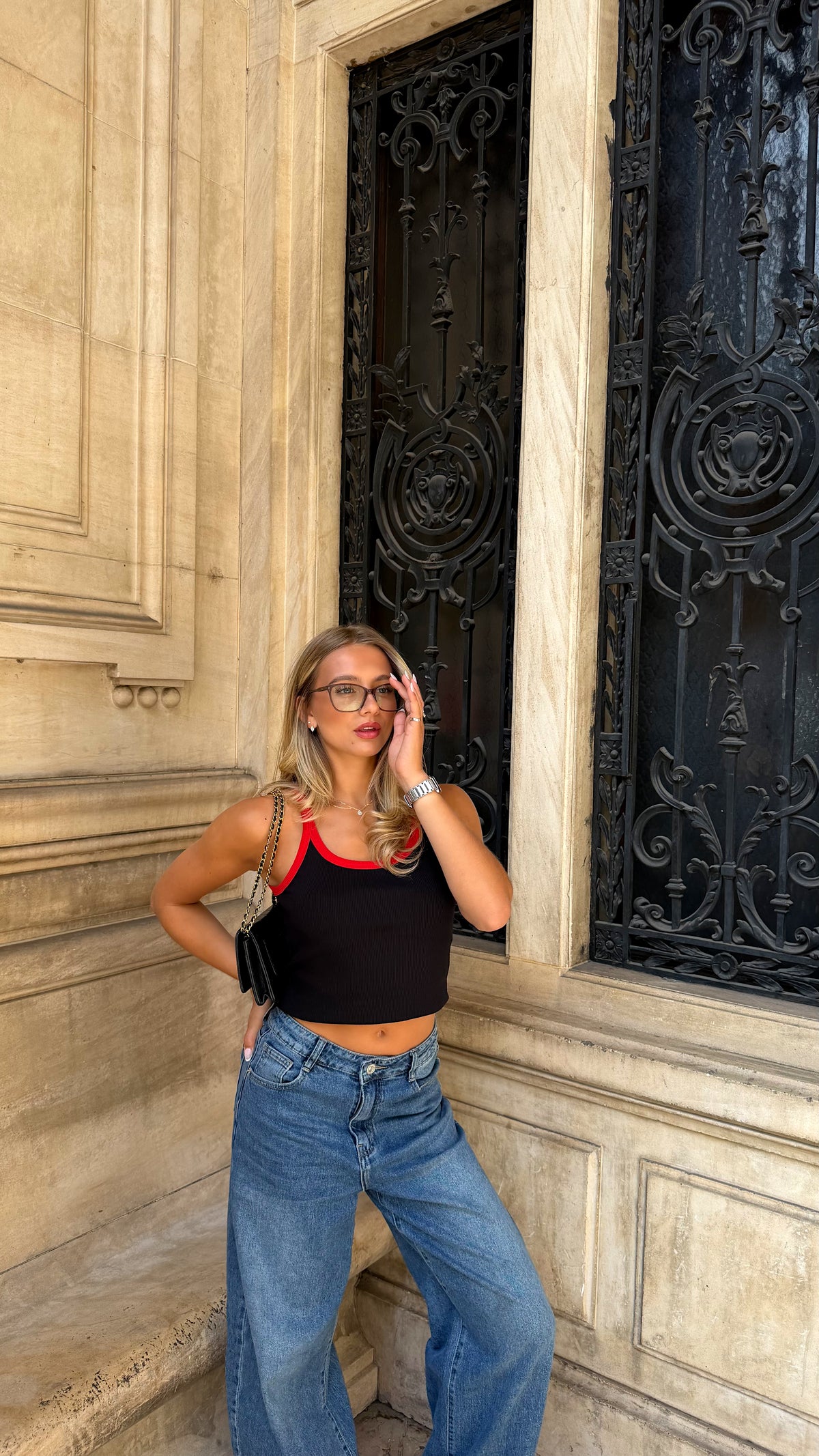 TOP ANITA - NOIR ET ROUGE