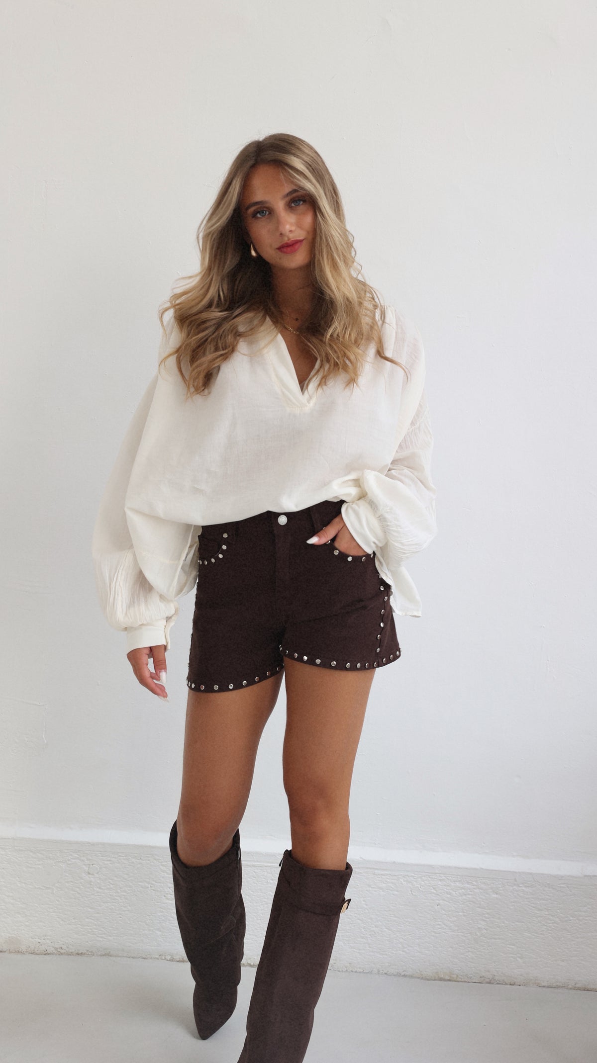 SHORT LEONIE - MARRON