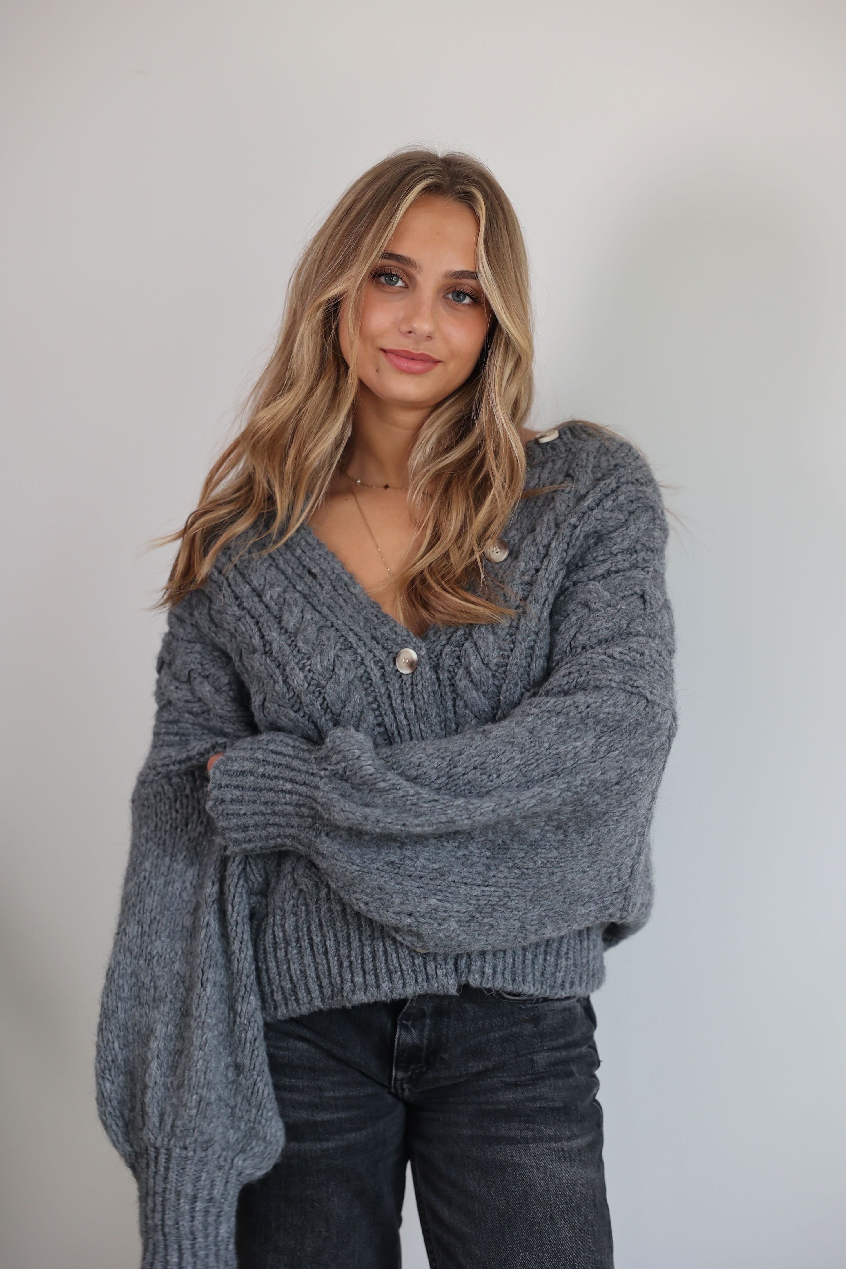 MALA VEST - DARK GREY