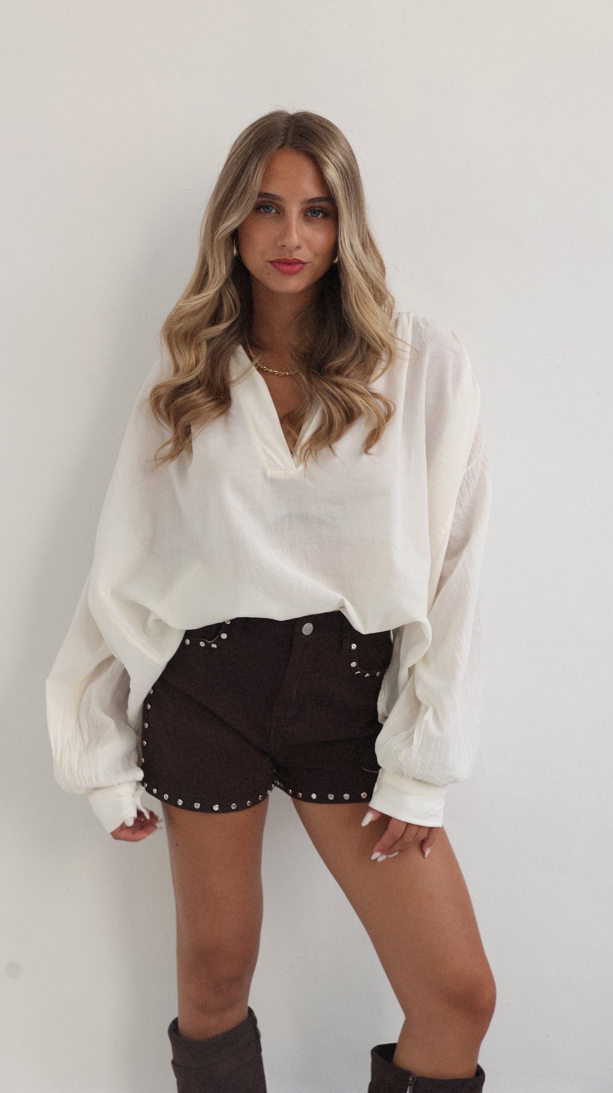 SHORT LEONIE - MARRON