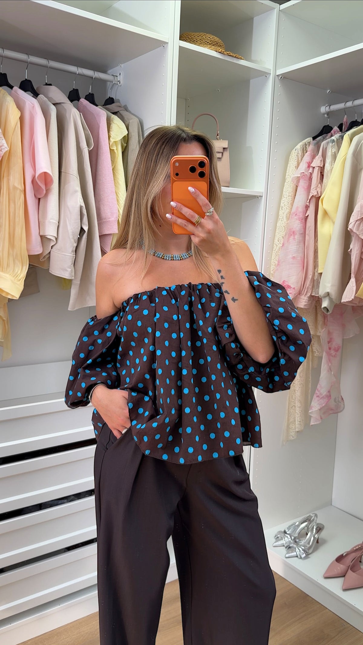 BLUSA DOMI LUNARES - CHOCO