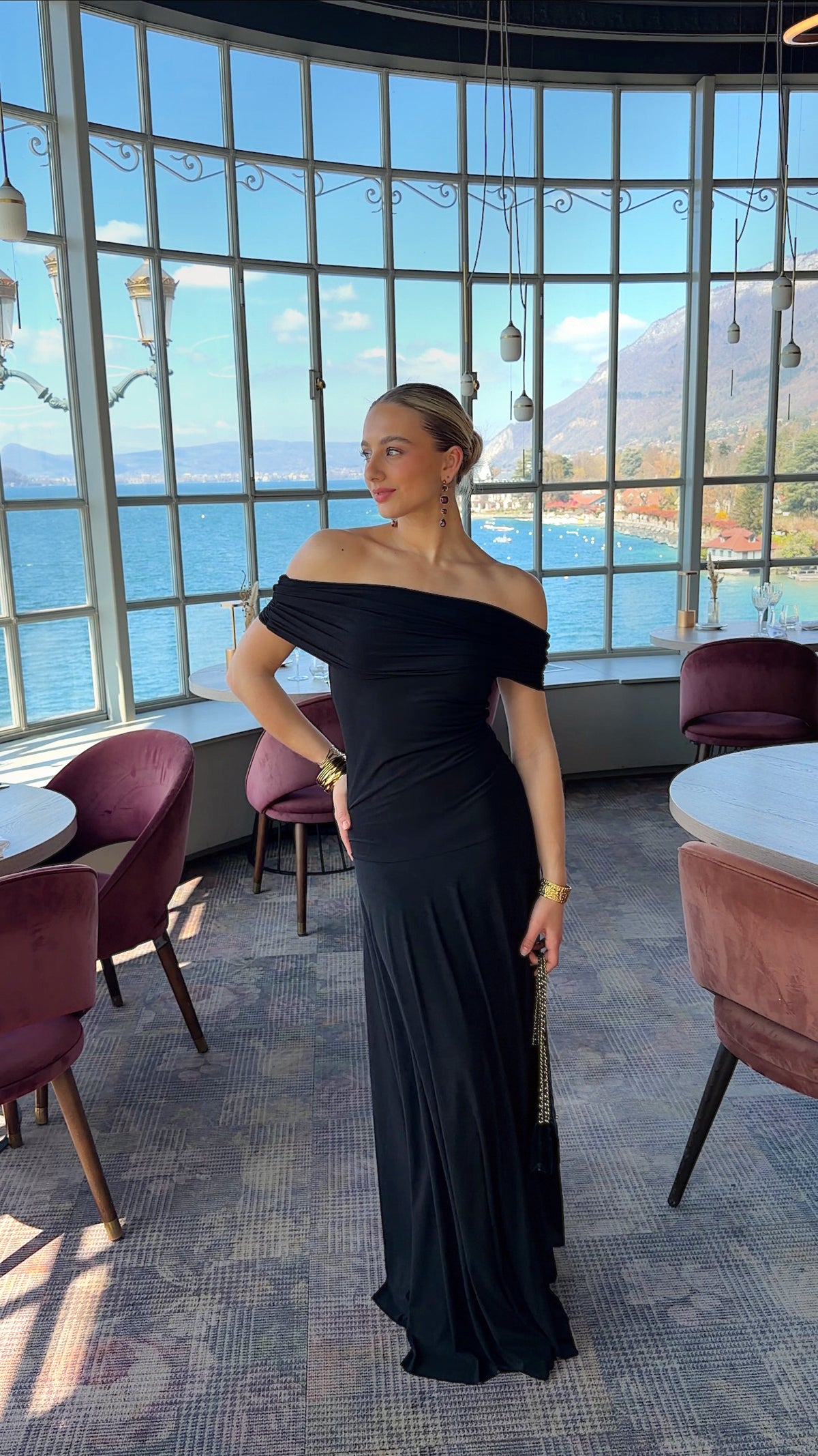 IRIS DRESS - BLACK