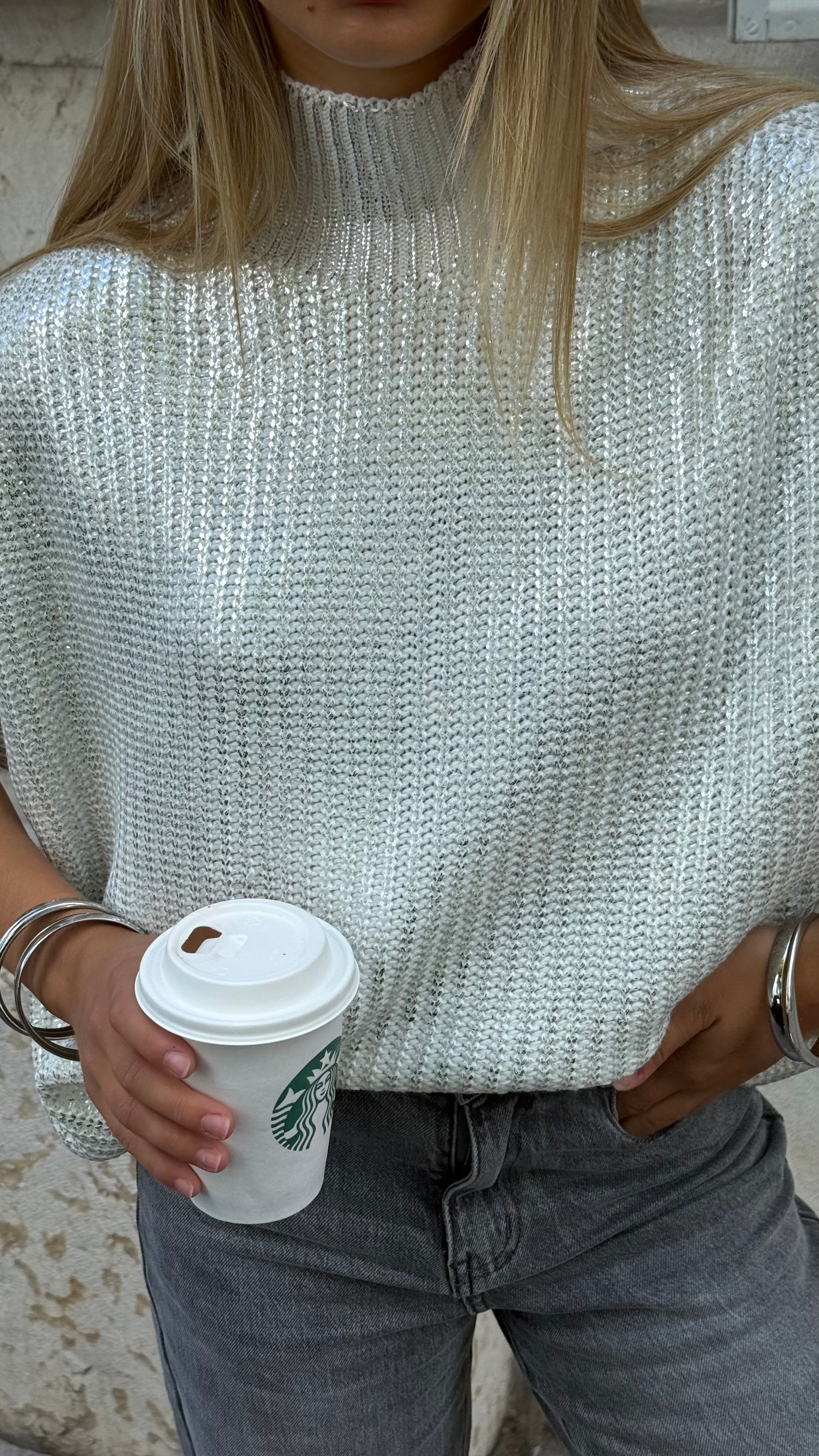 SUÉTER SIN MANGAS NOLA - CRUDO