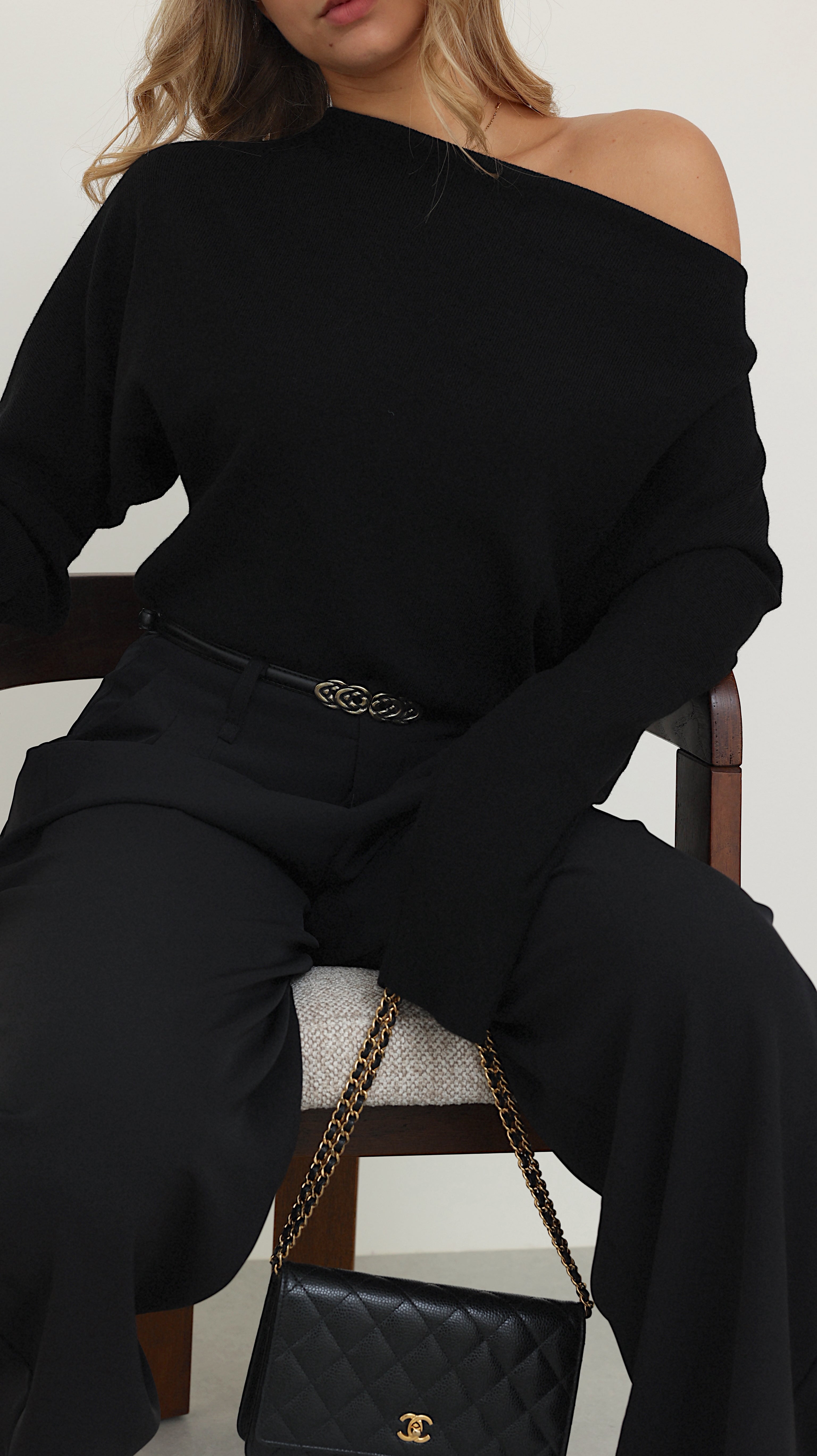 ALYZÉE LONG SLEEVE SWEATER - BLACK