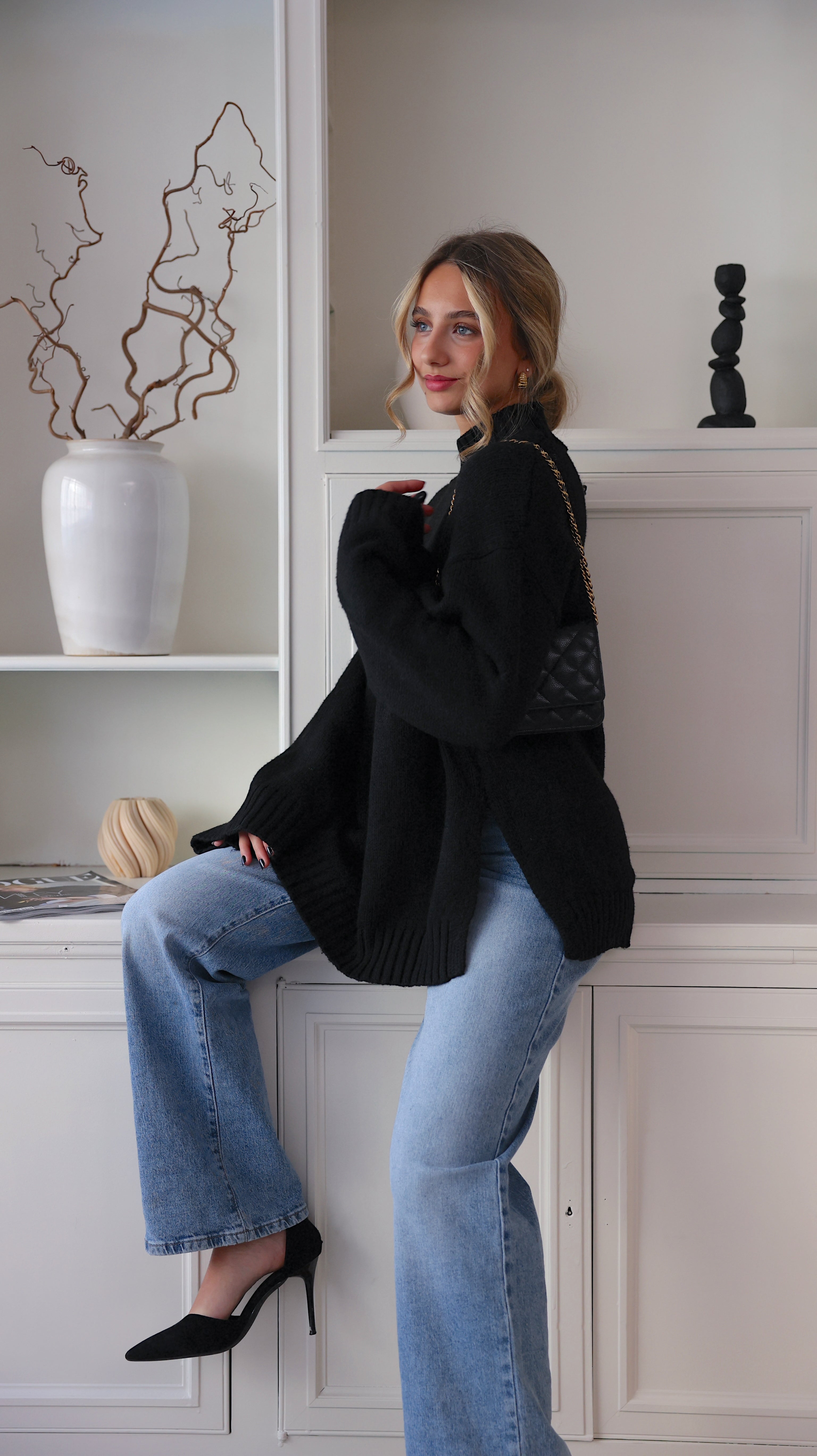 ZORA PULLOVER - BLACK