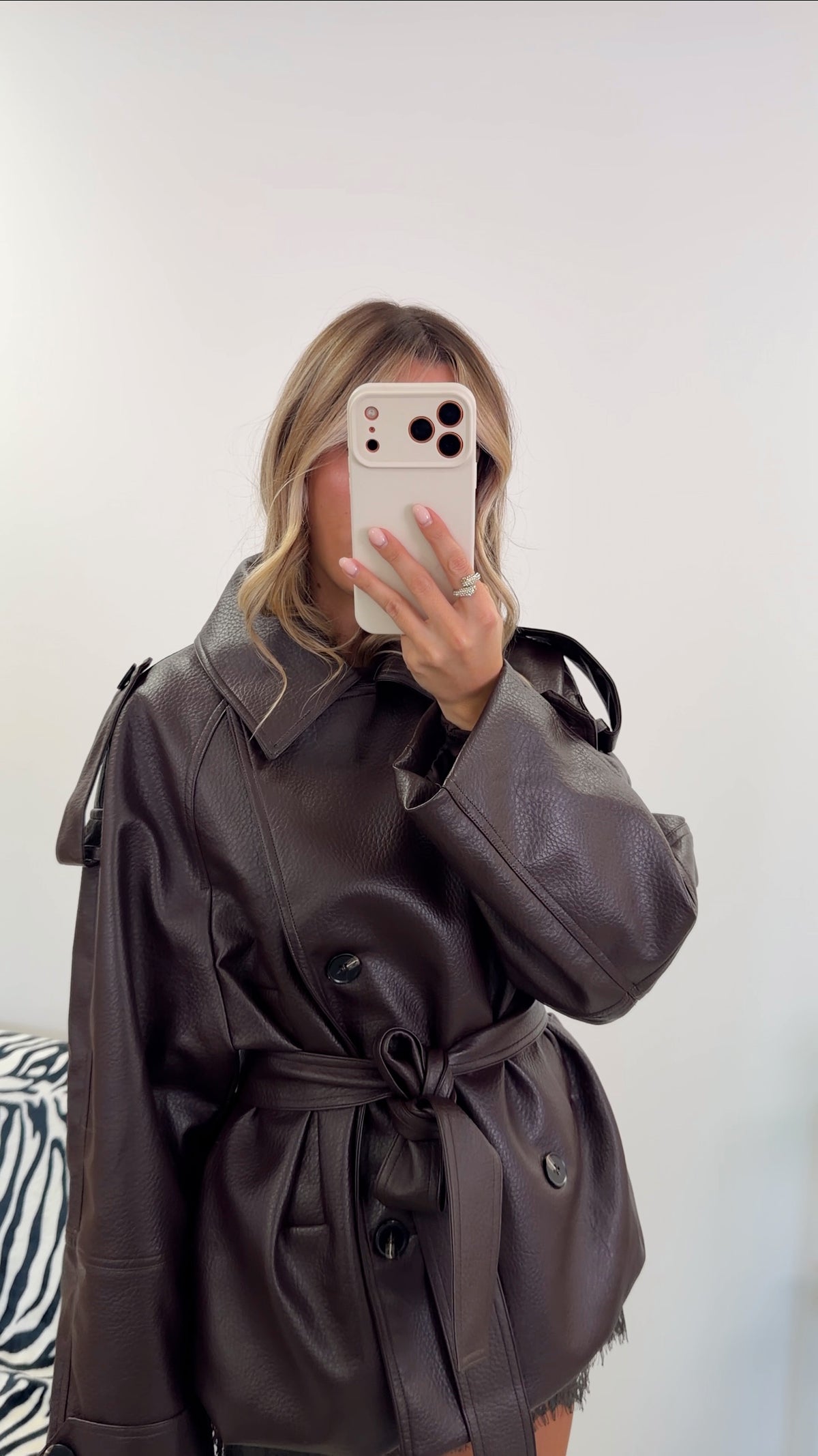 TRENCH COLETTE - CHOCO