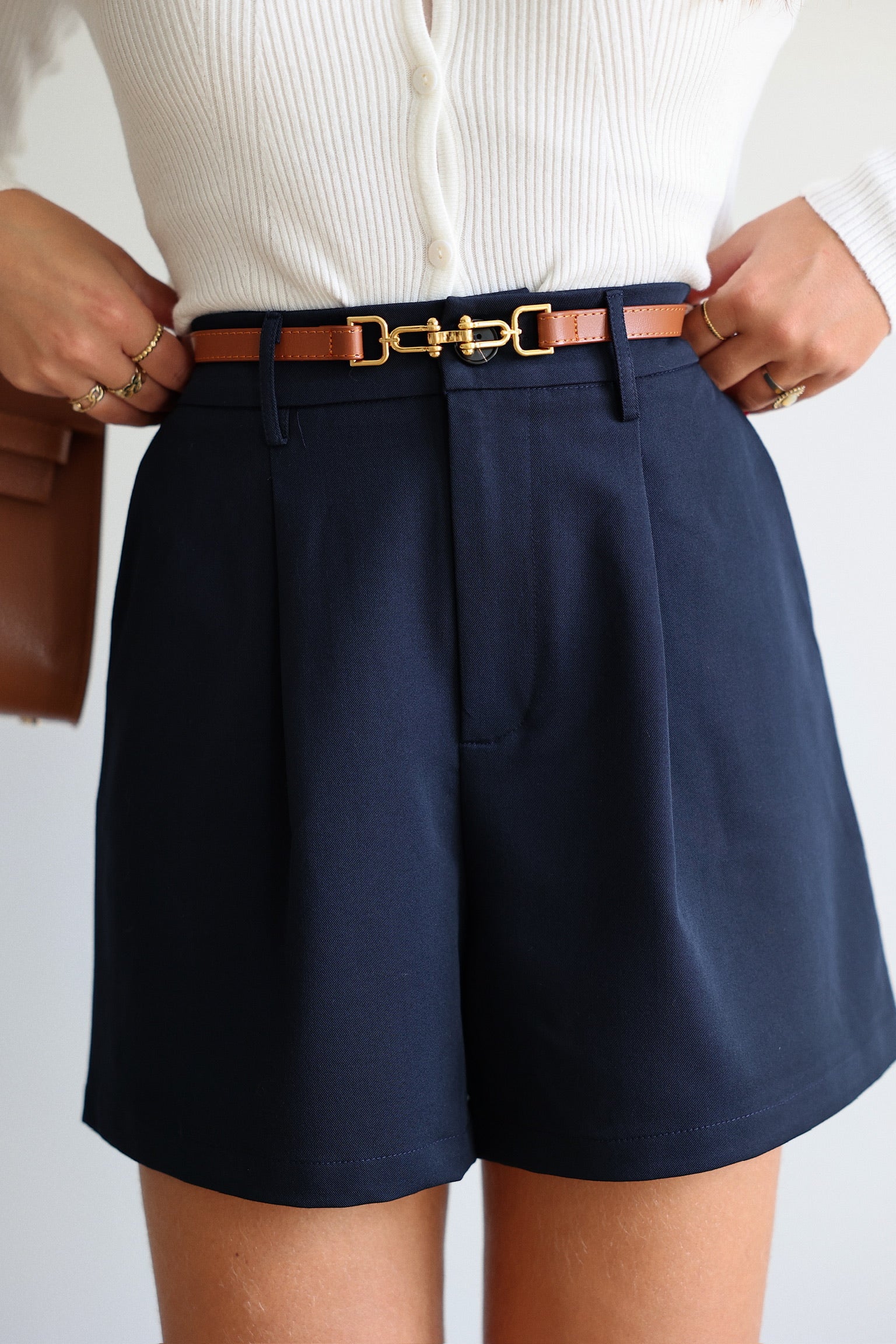 NONA SHORTS - NAVY BLUE