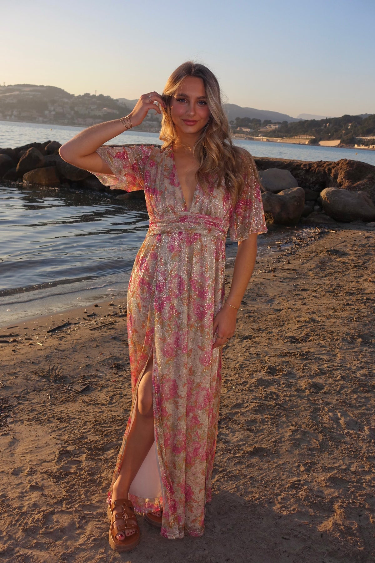 VESTIDO DE CAMELIA