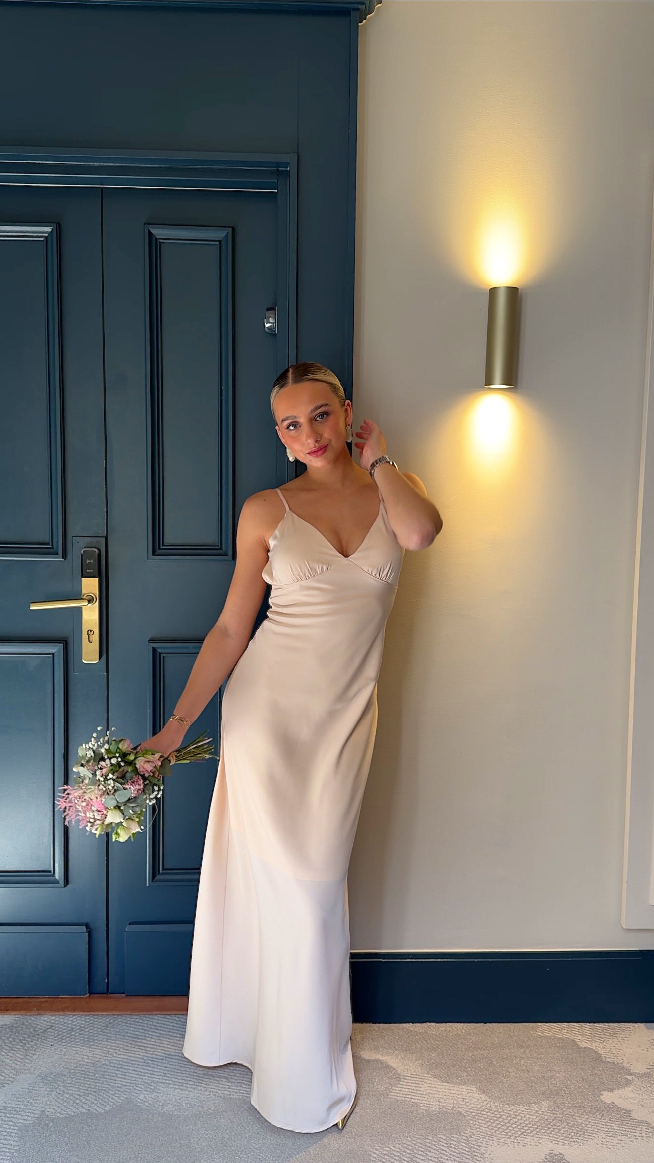 ALESSIA DRESS - BEIGE