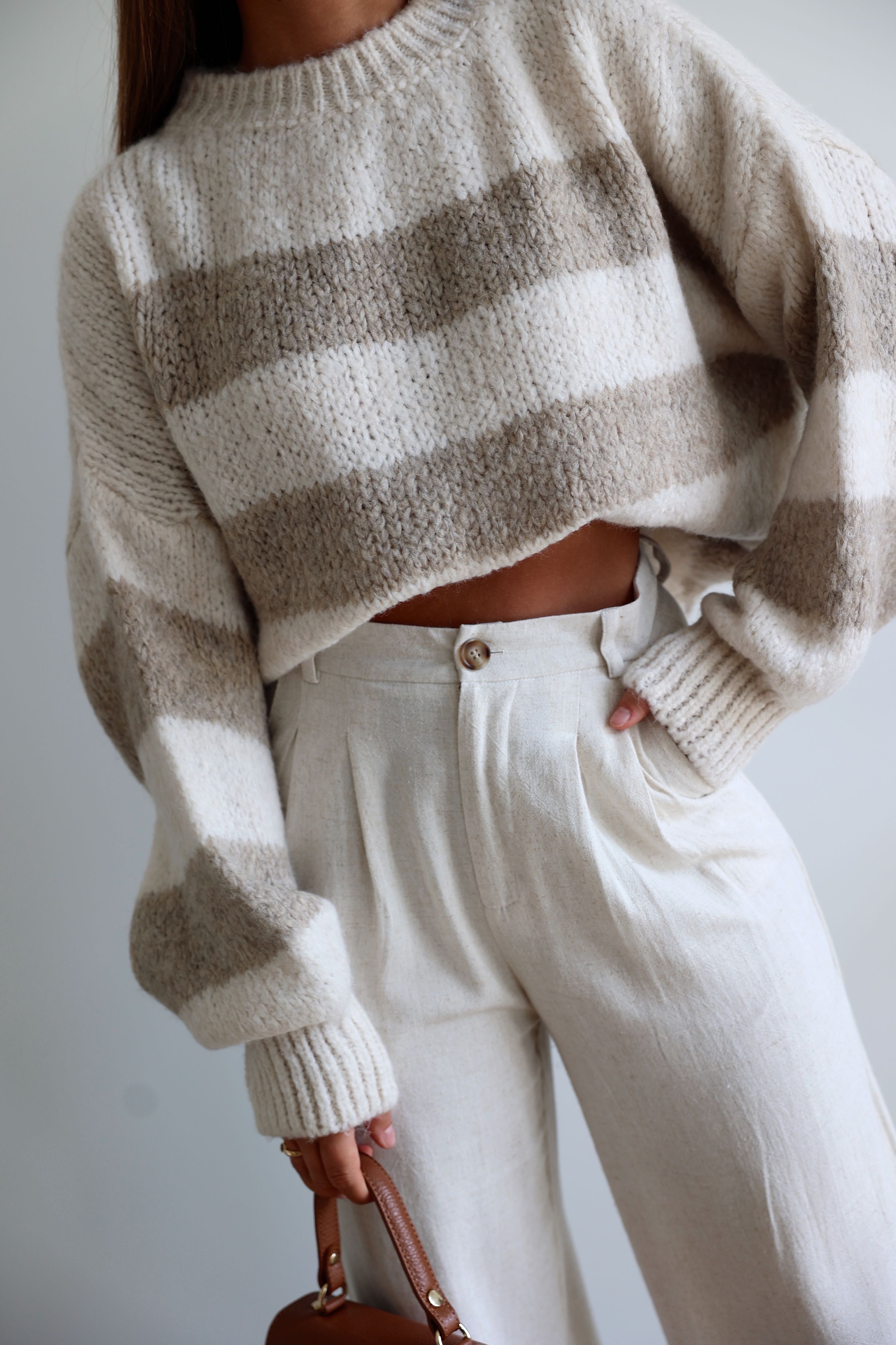 CLOÉ SWEATER - BEIGE AND WHITE STRIPES