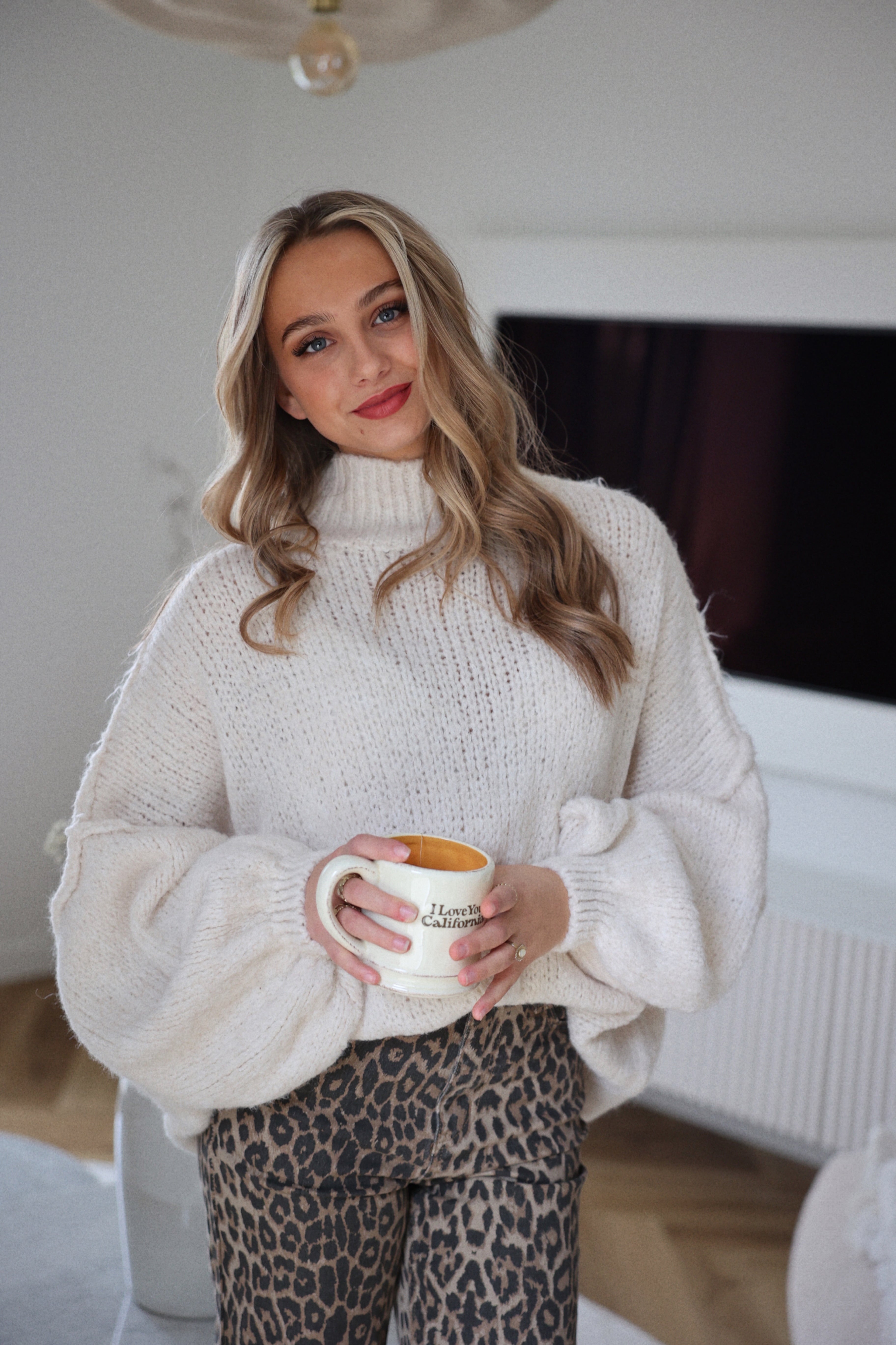 LOU SWEATER - TAUPE