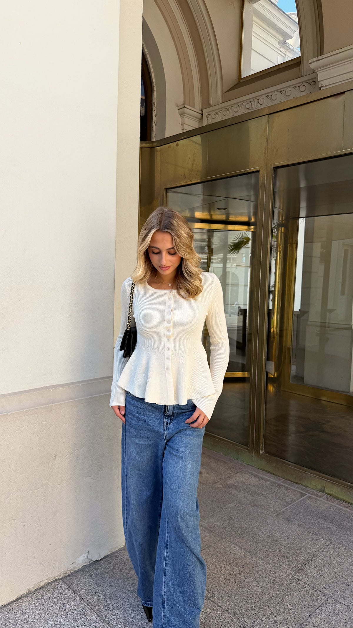 LANA TOP - BEIGE