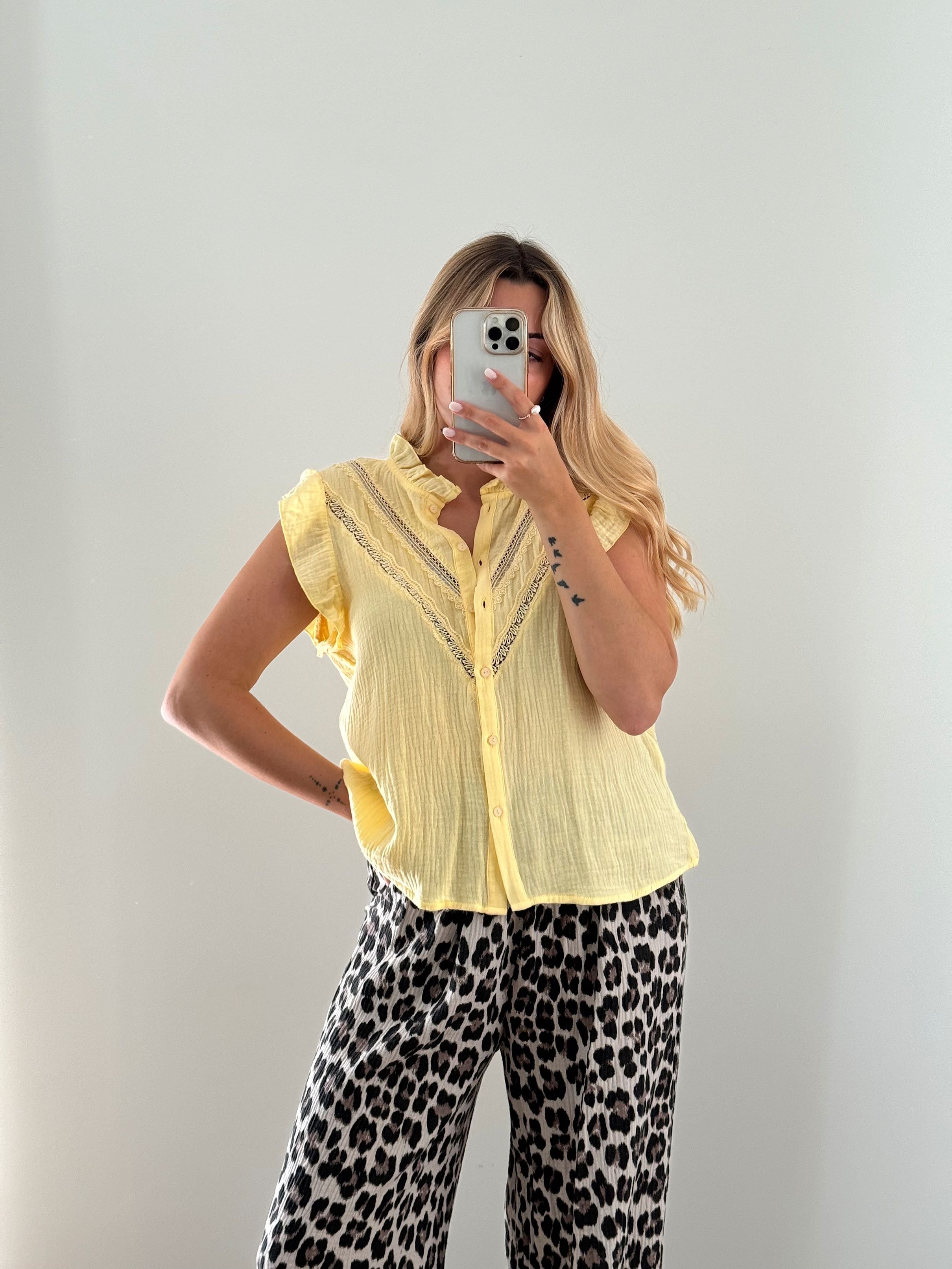 FLAVIA BLOUSE - YELLOW