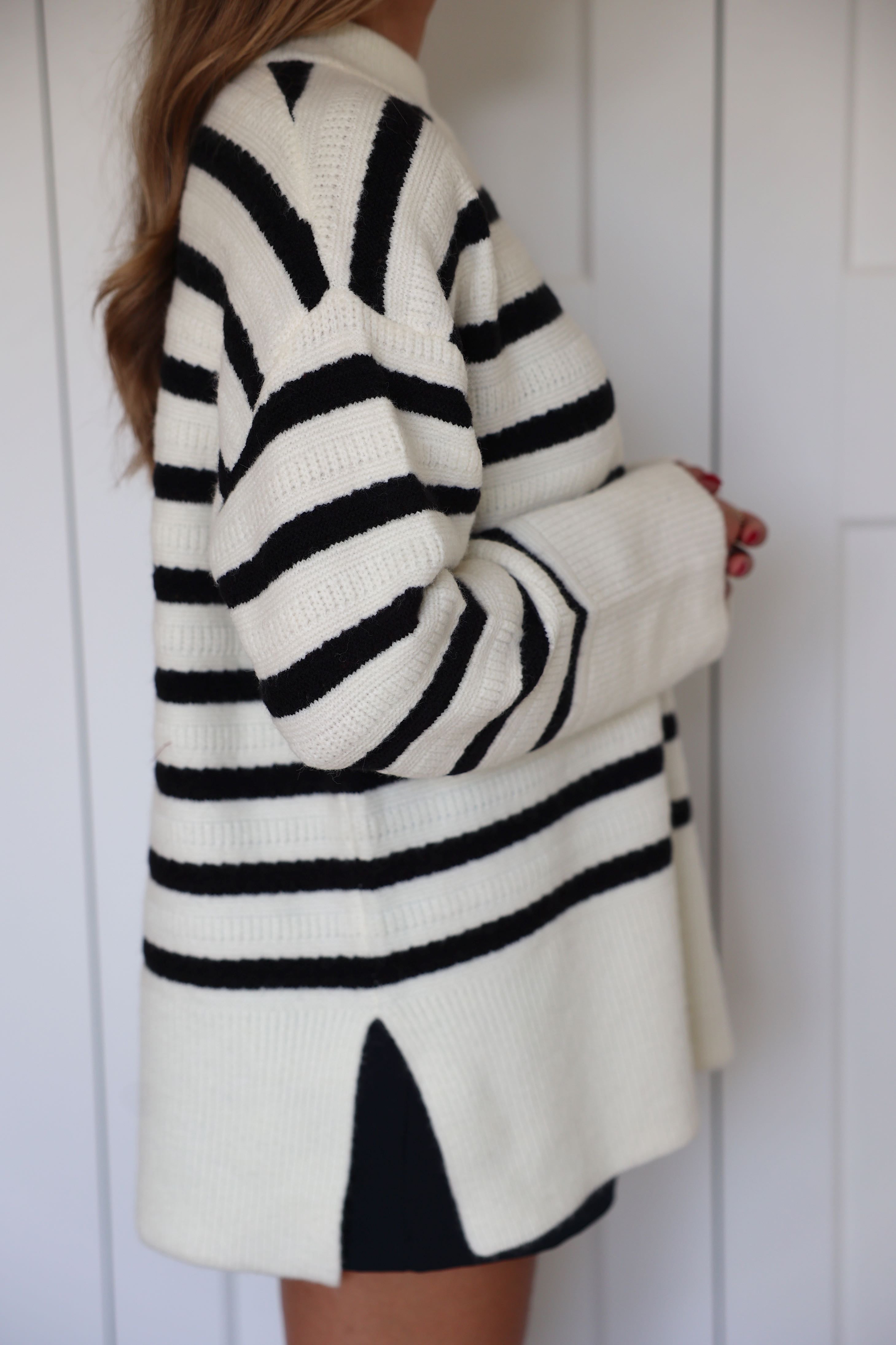 TIMA SWEATER - WHITE