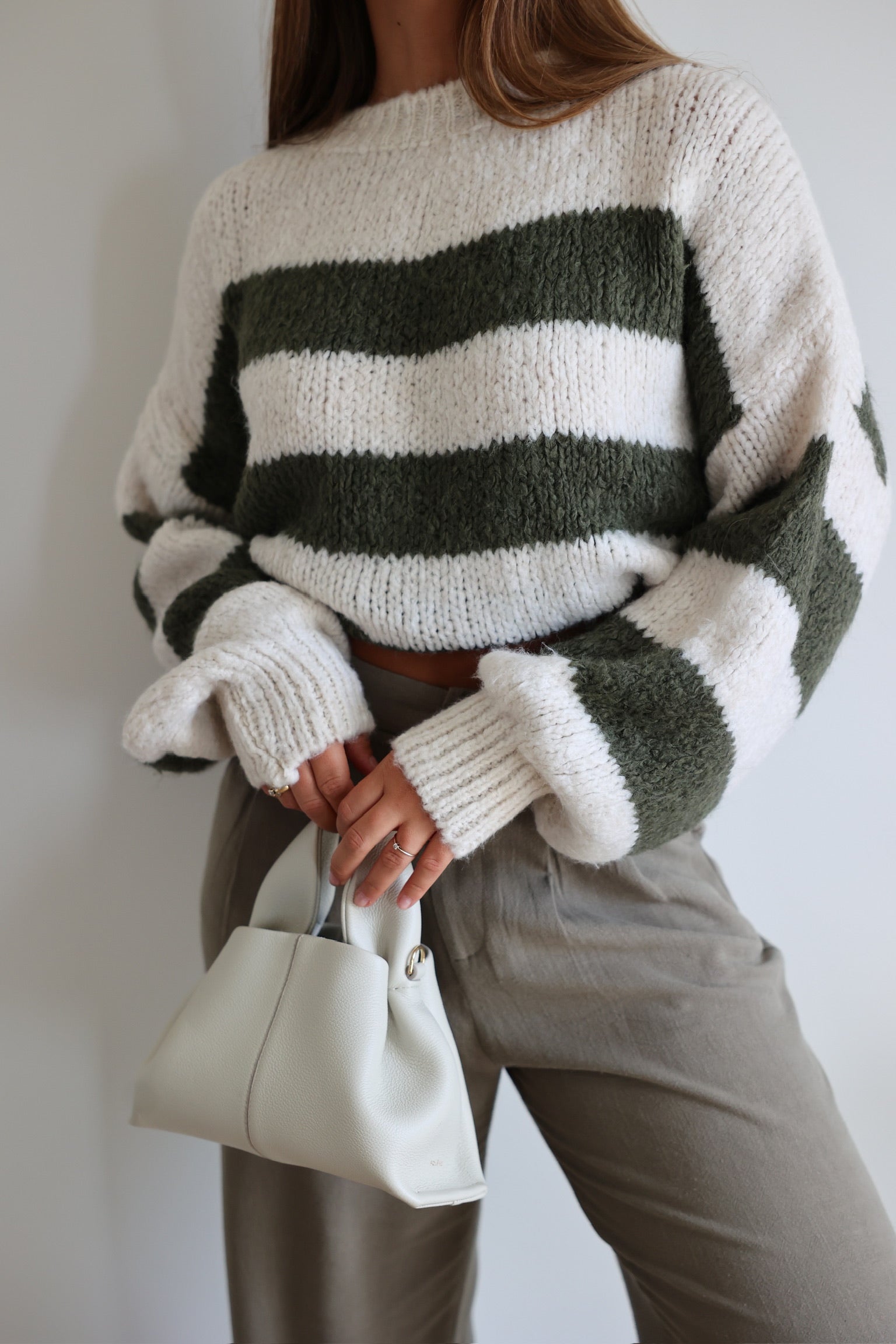 CLOÉ SWEATER - KHAKI AND WHITE