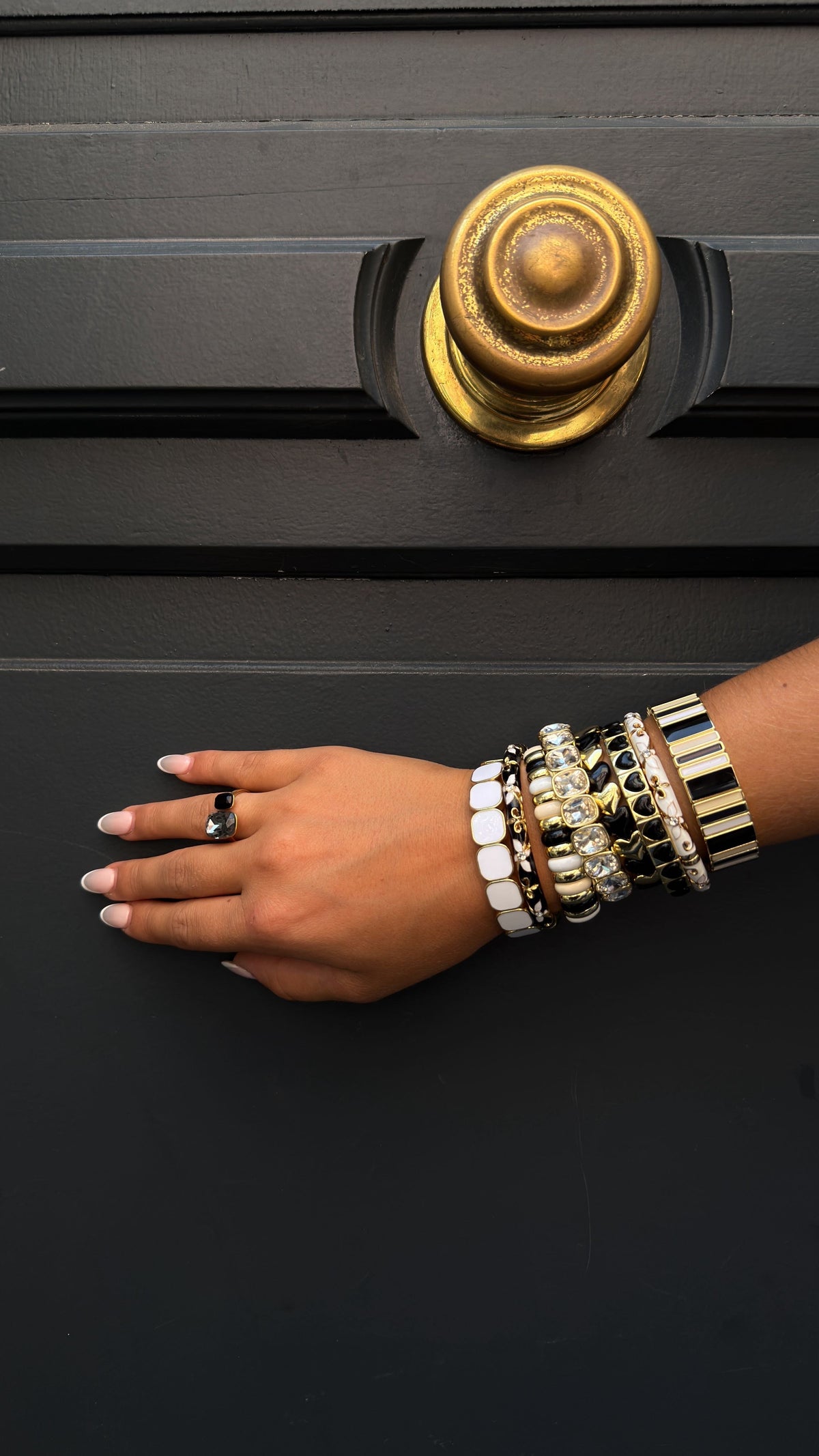 BRACELET GRAPHIQUE - NOIR