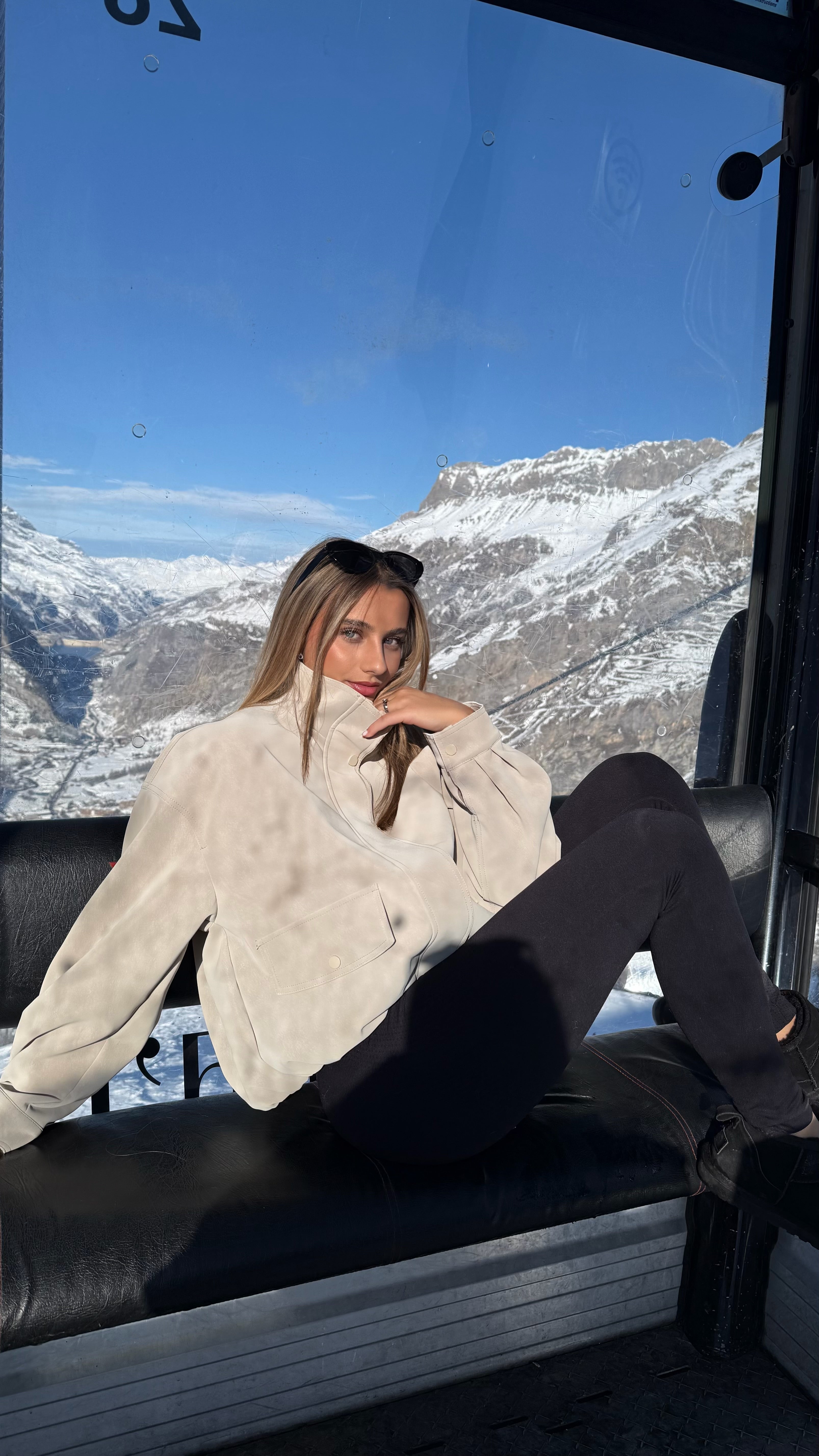 BOMBER MANON - BEIGE