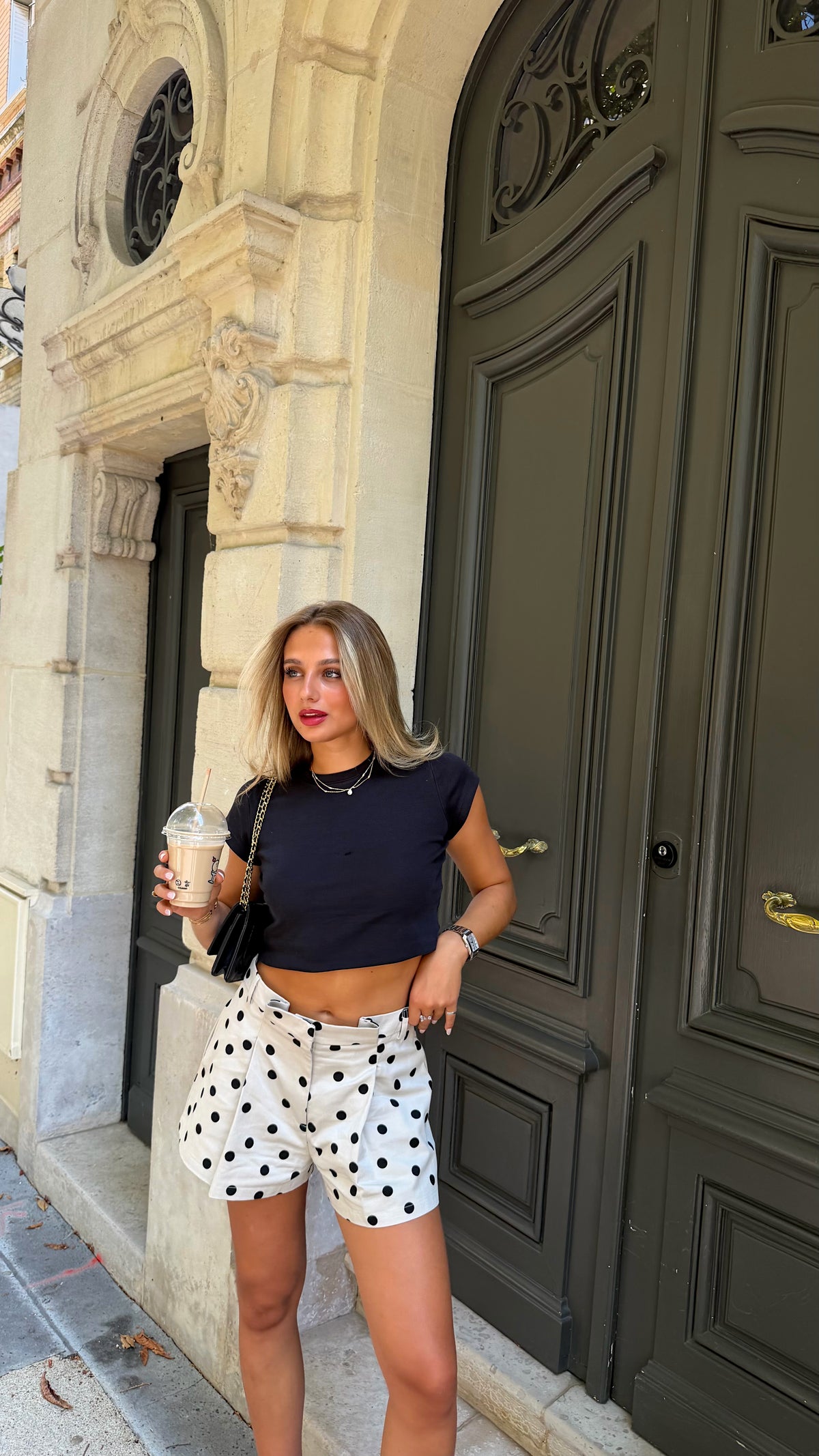 SHORT LOUISE - BEIGE