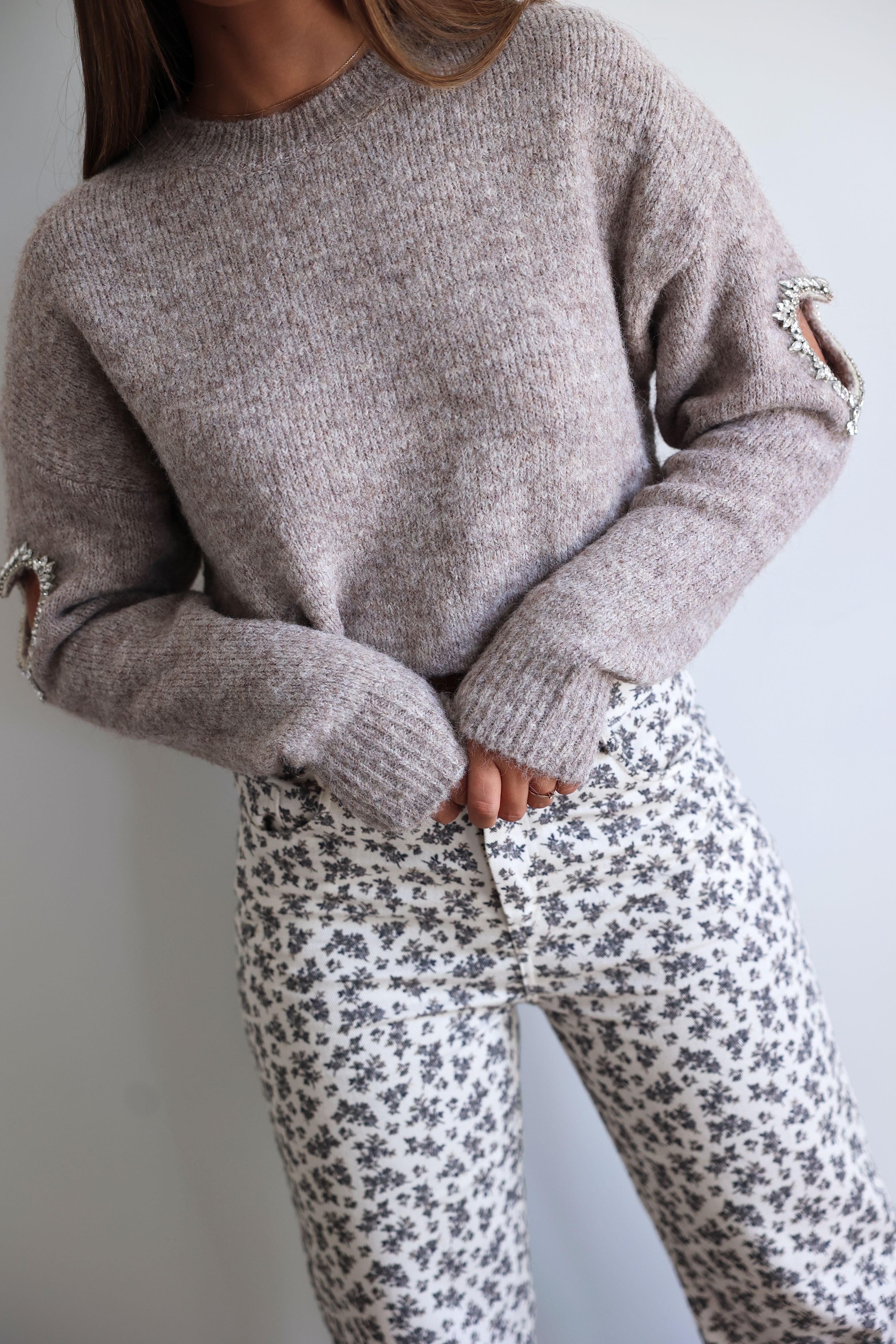 ASSYA SWEATER - TAUPE