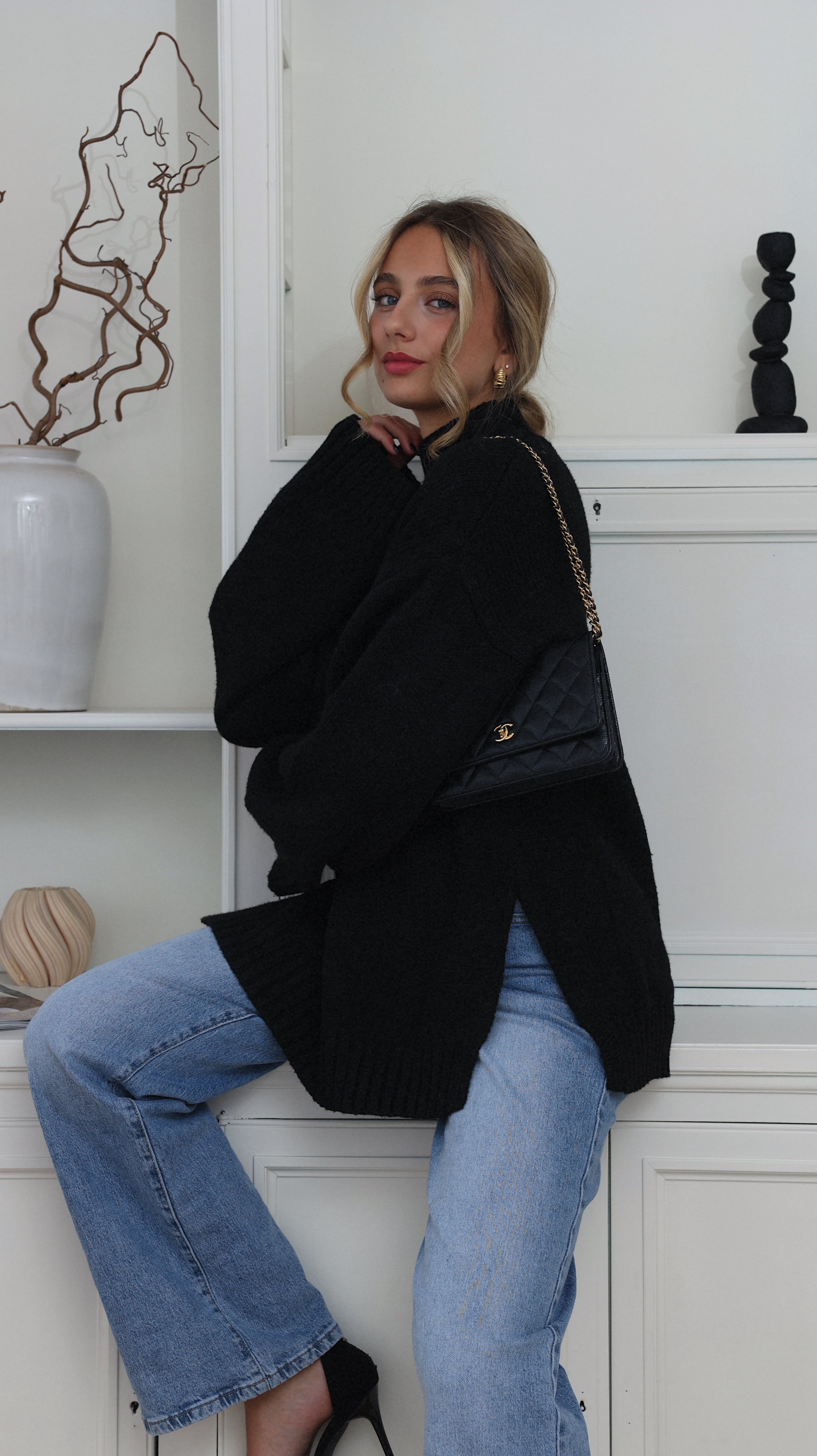 ZORA PULLOVER - BLACK