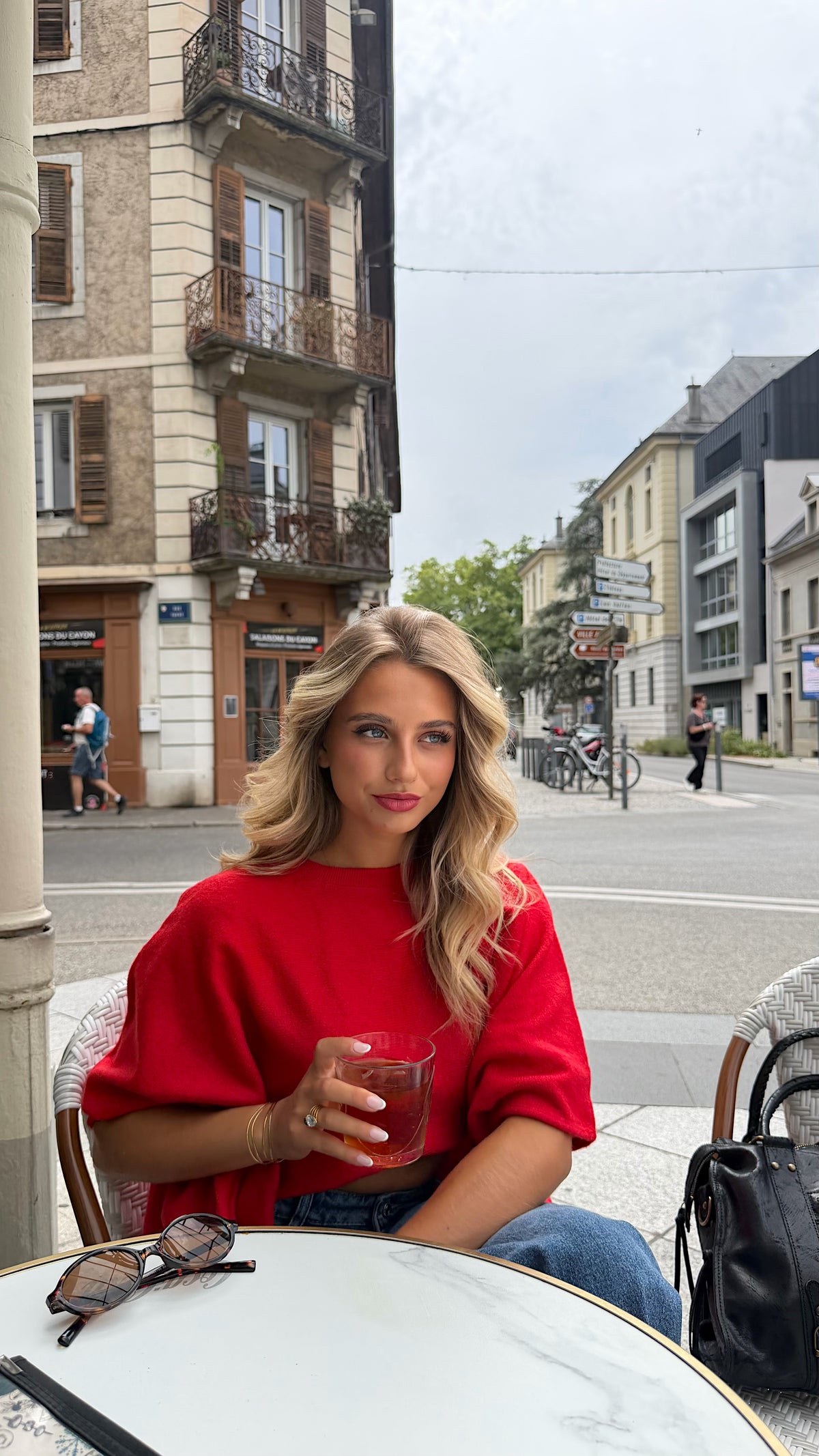 T SHIRT JOY - ROUGE