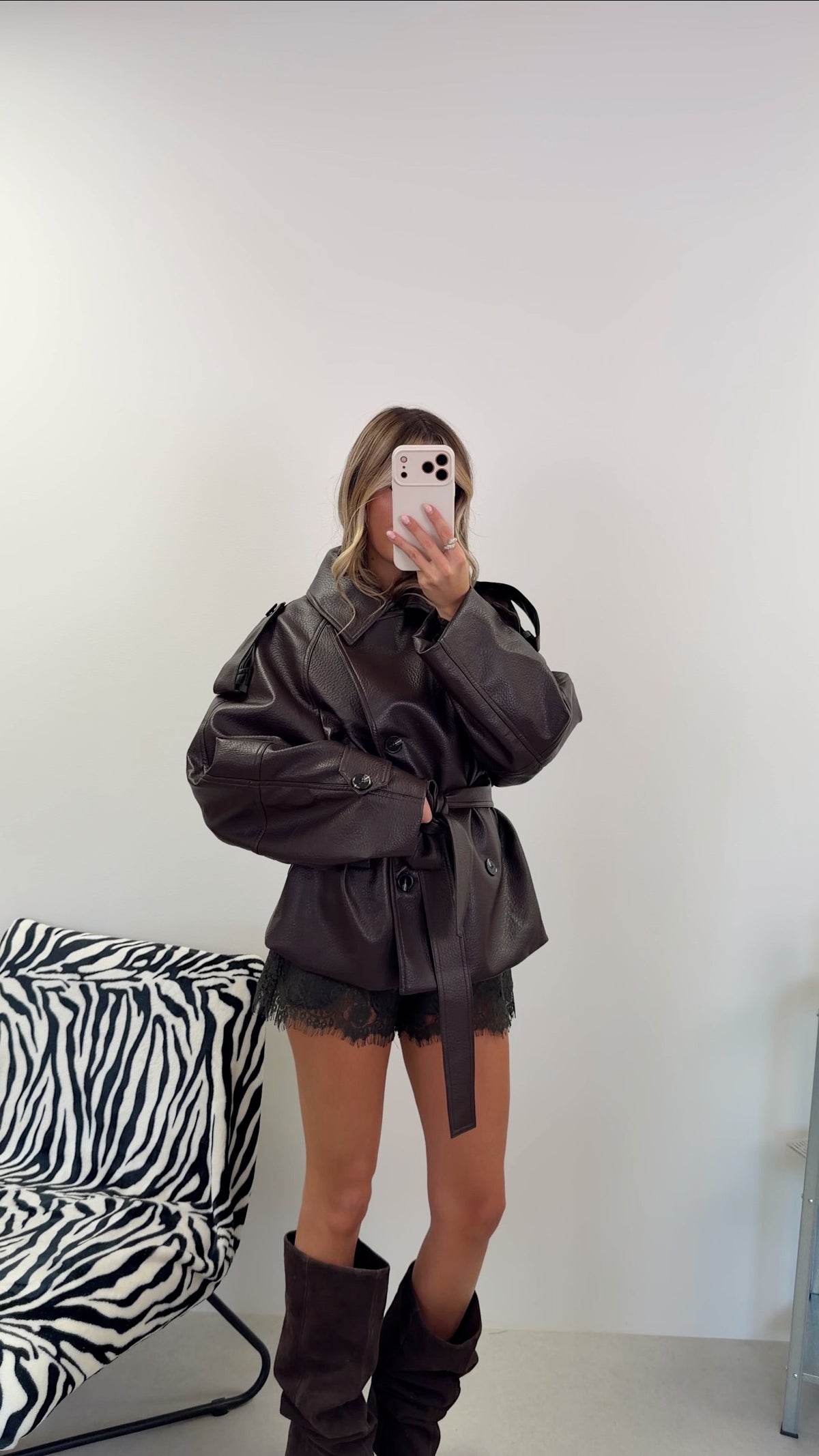 TRENCH COLETTE - CHOCO