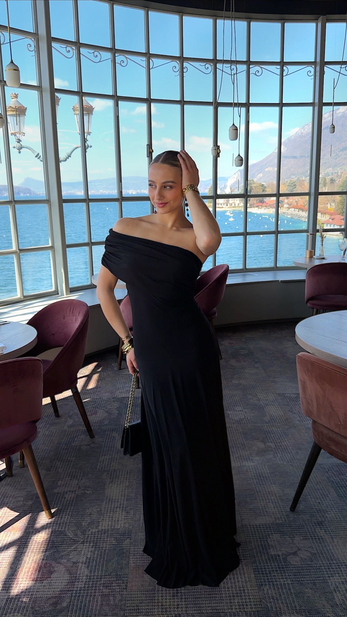 IRIS DRESS - BLACK