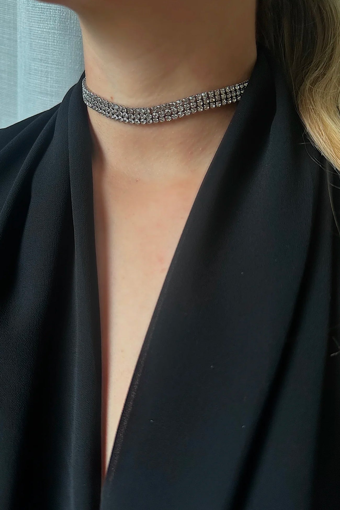 COLLAR STRASS PLATA