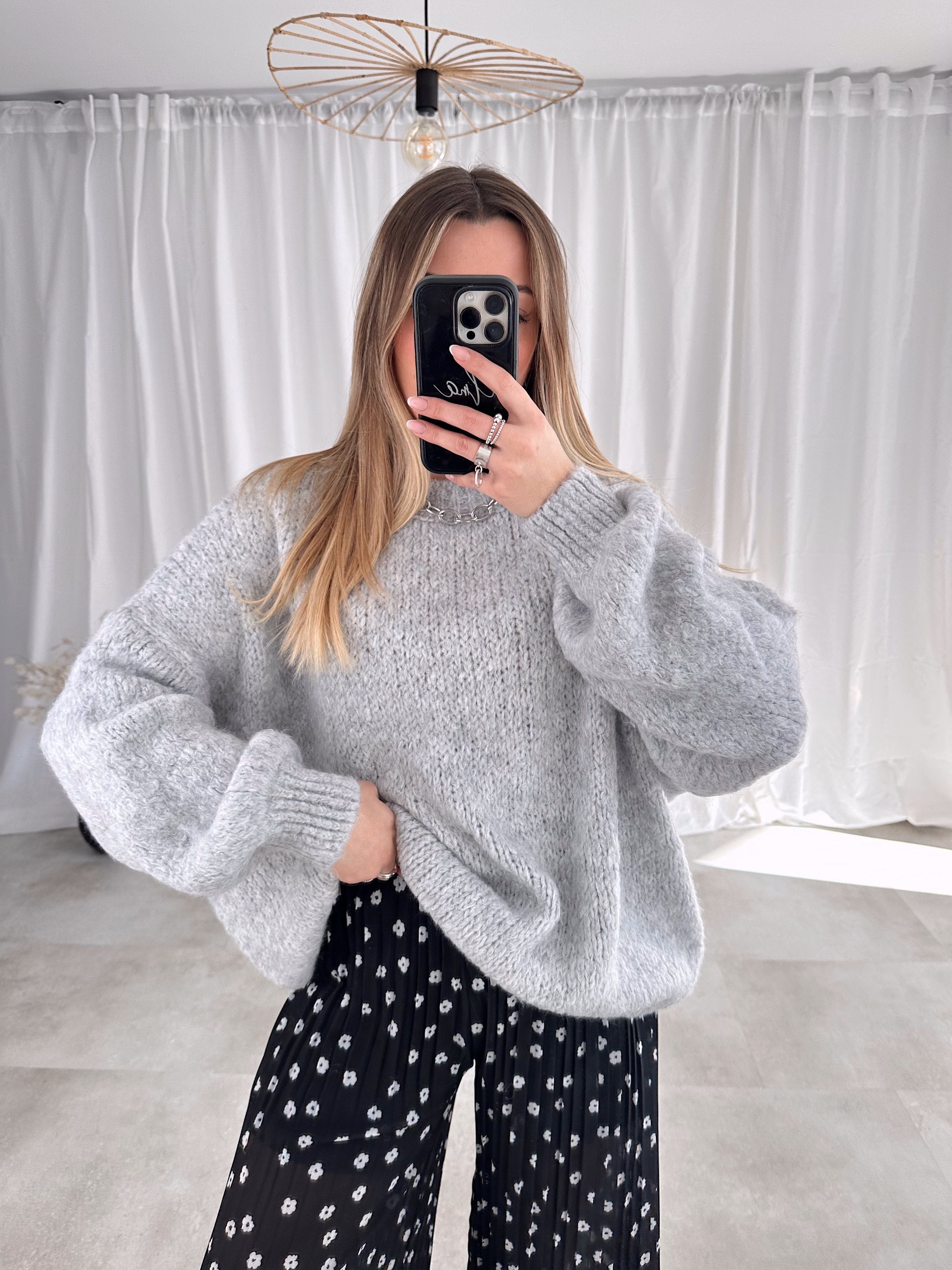 CLOÉ SWEATER - GRAY